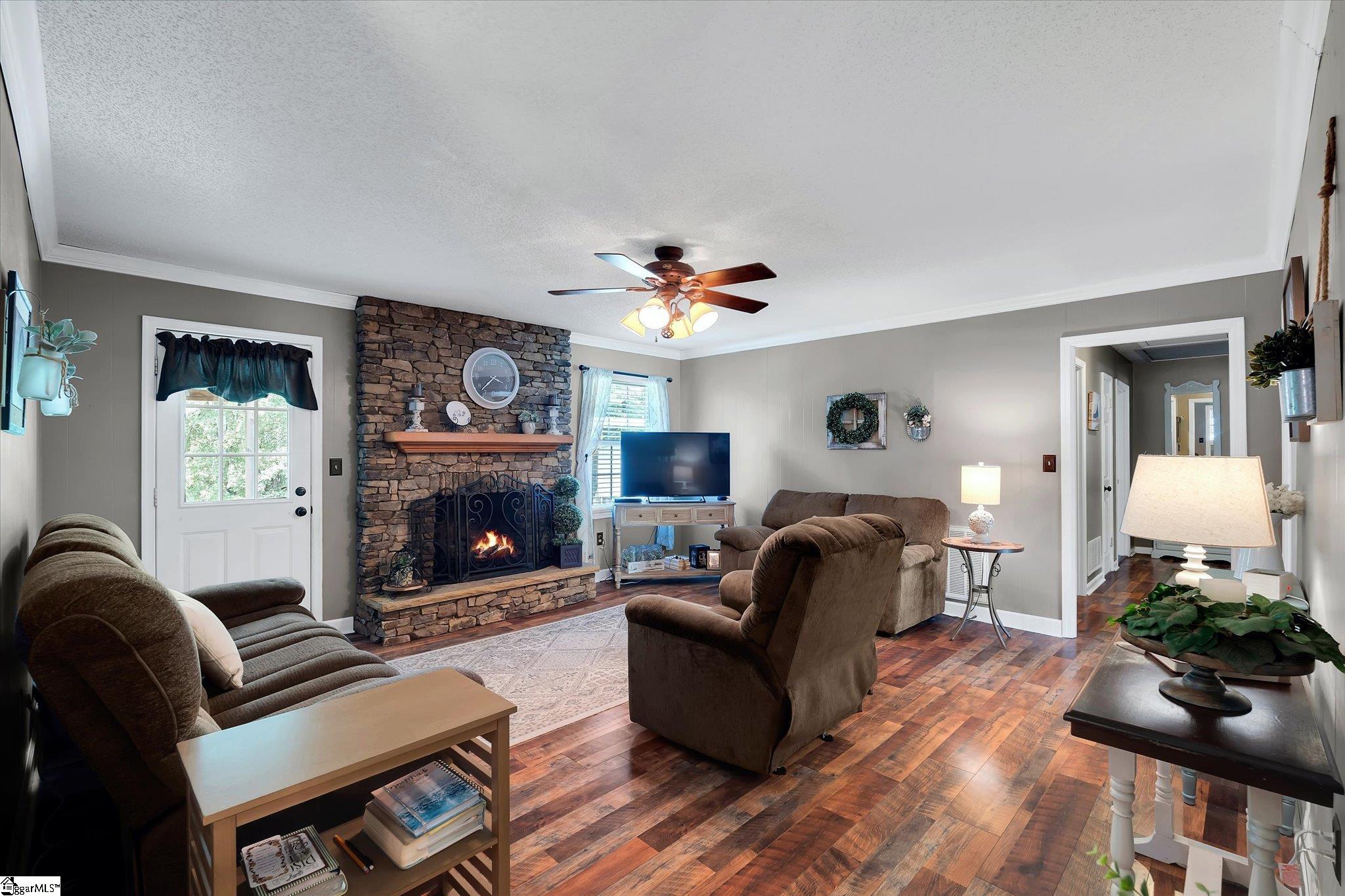 427 Pelzer Highway Easley, SC 29642