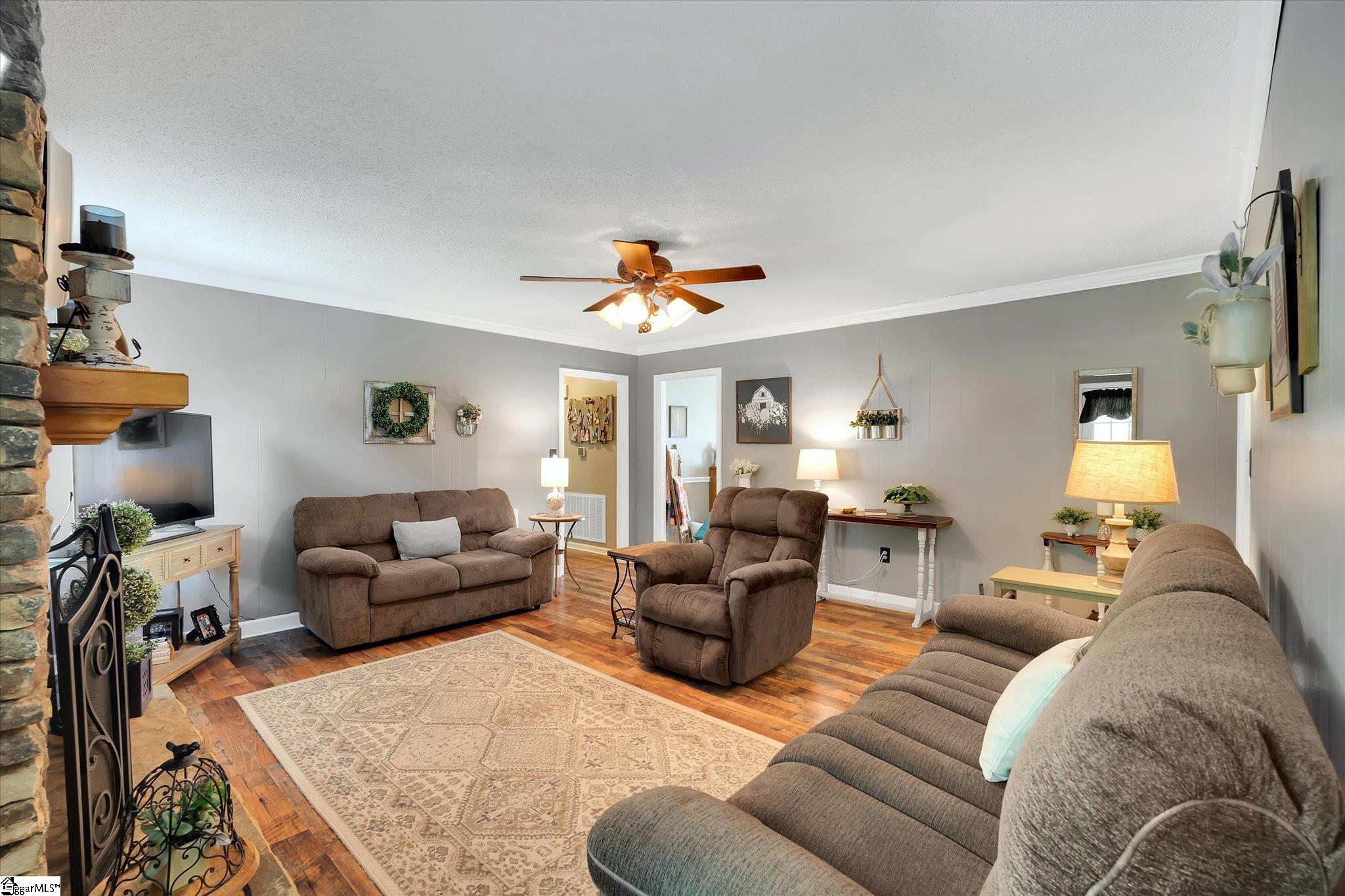 427 Pelzer Highway Easley, SC 29642