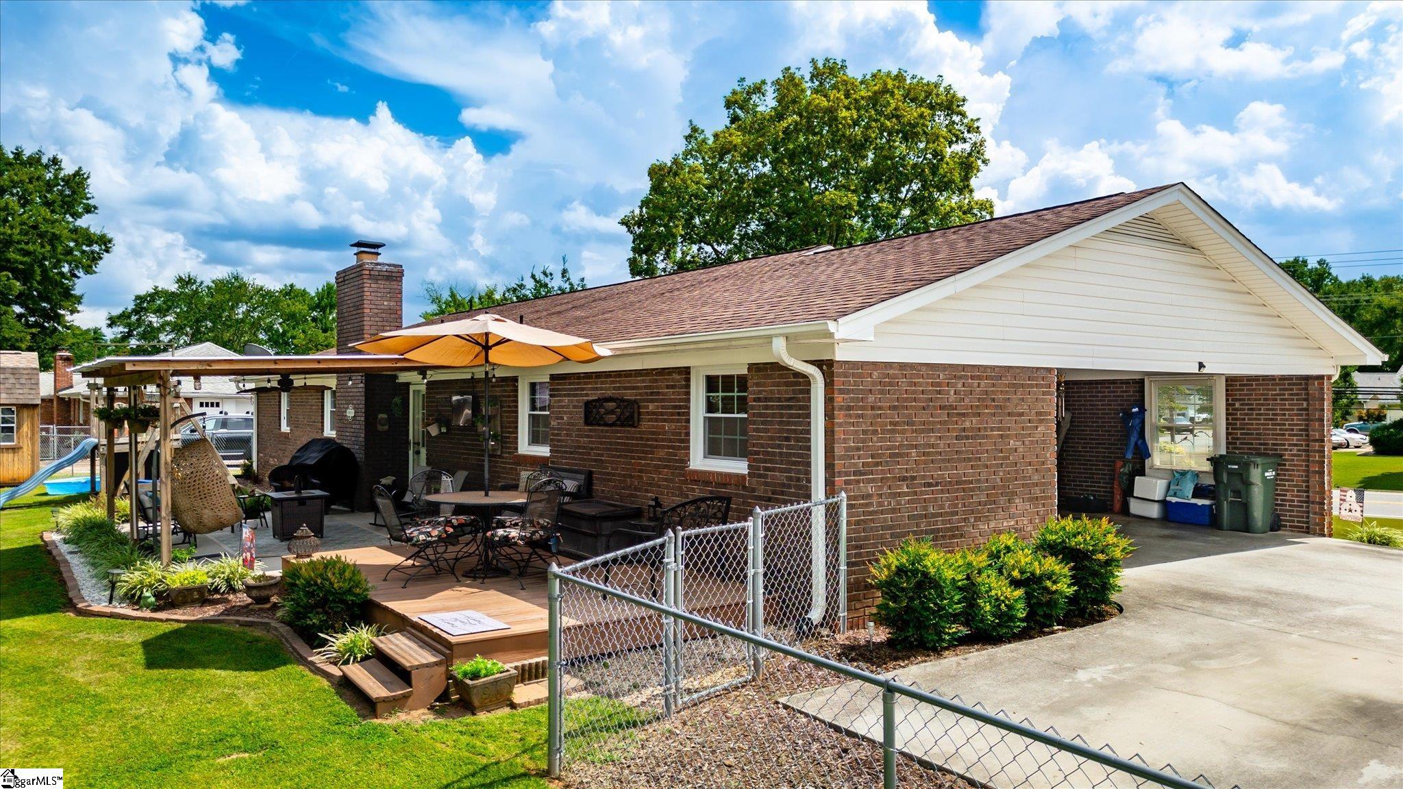 427 Pelzer Highway Easley, SC 29642