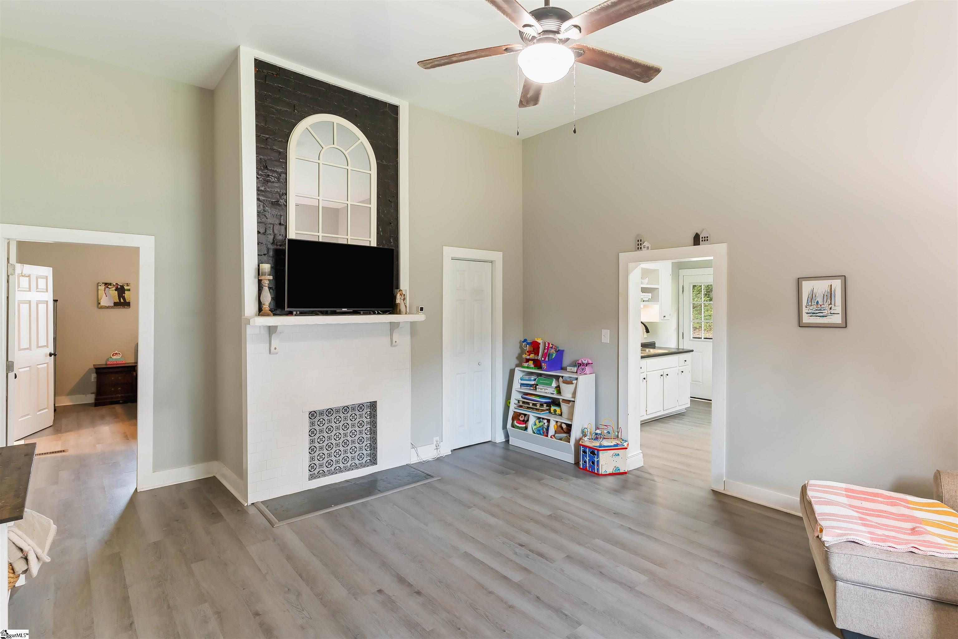 1 McElrath Street Piedmont, SC 29673
