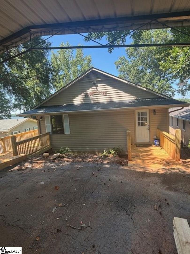 227 Lyman Lake Road Lyman, SC 29365
