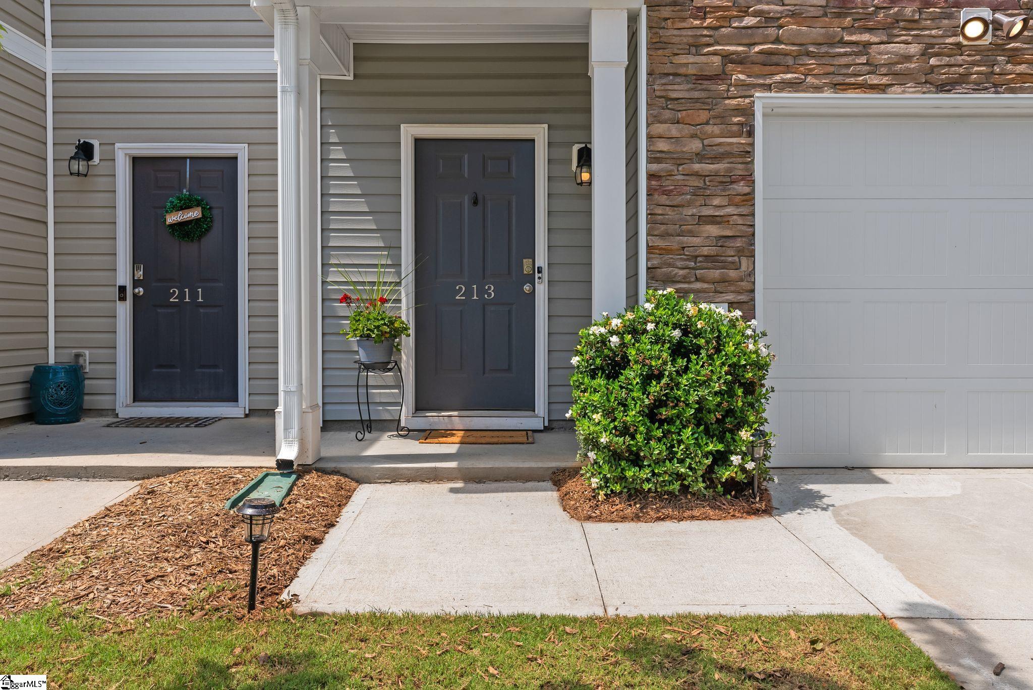213 Southridge Court Easley, SC 29642