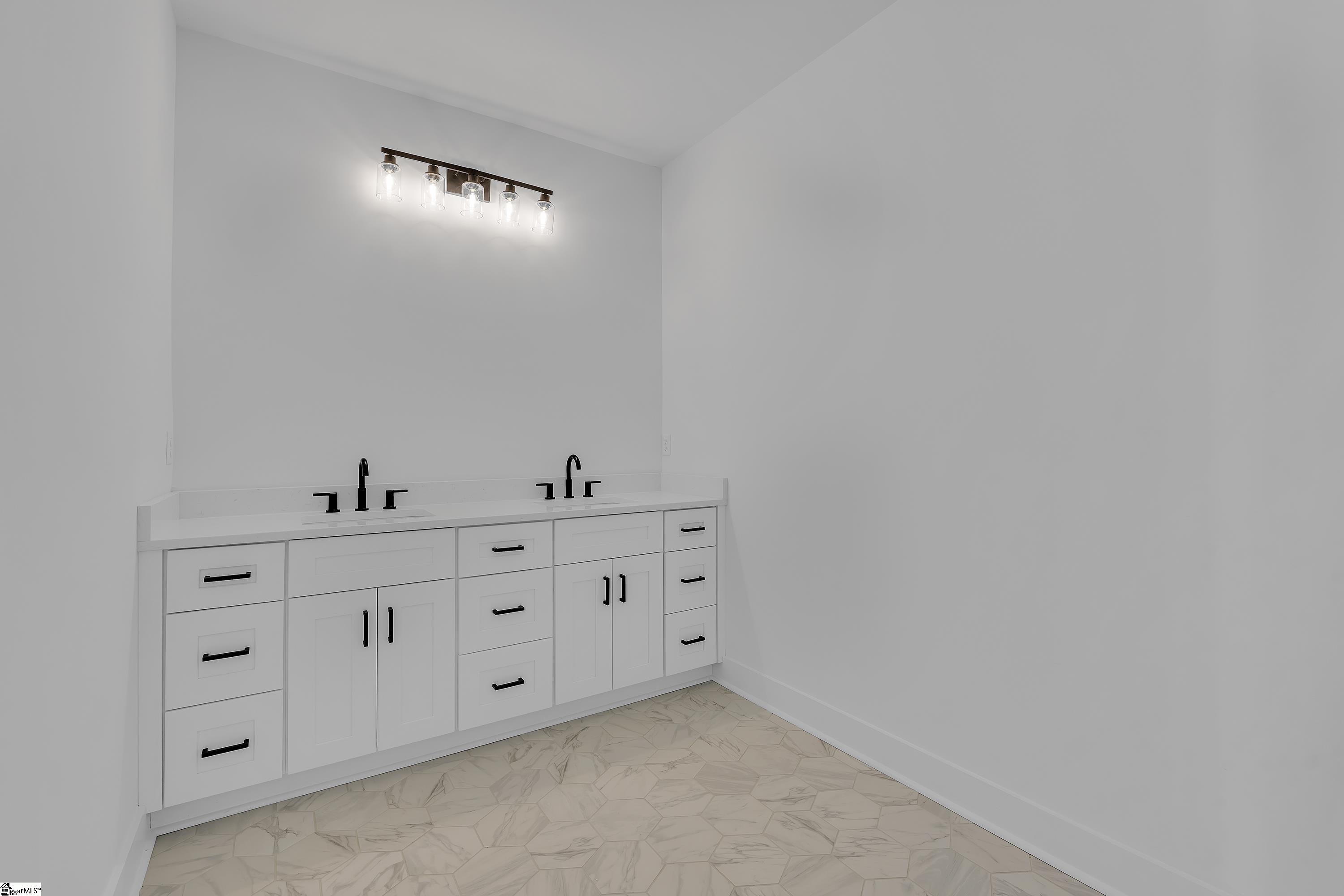 117 Lepak Lane Greenville, SC 29605