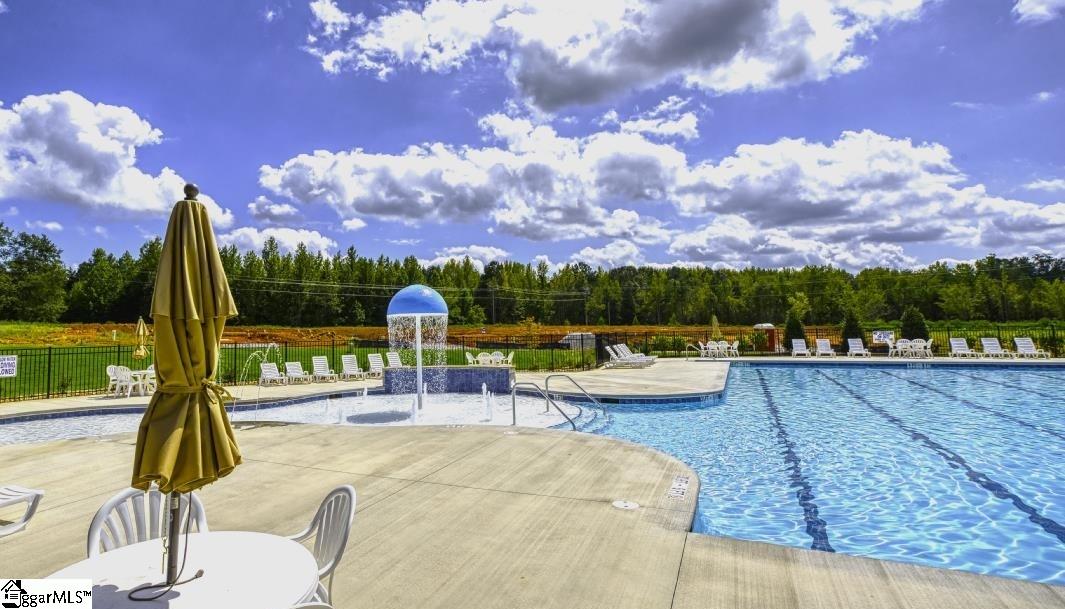 802 Lady Fern Drive Woodruff, SC 29388