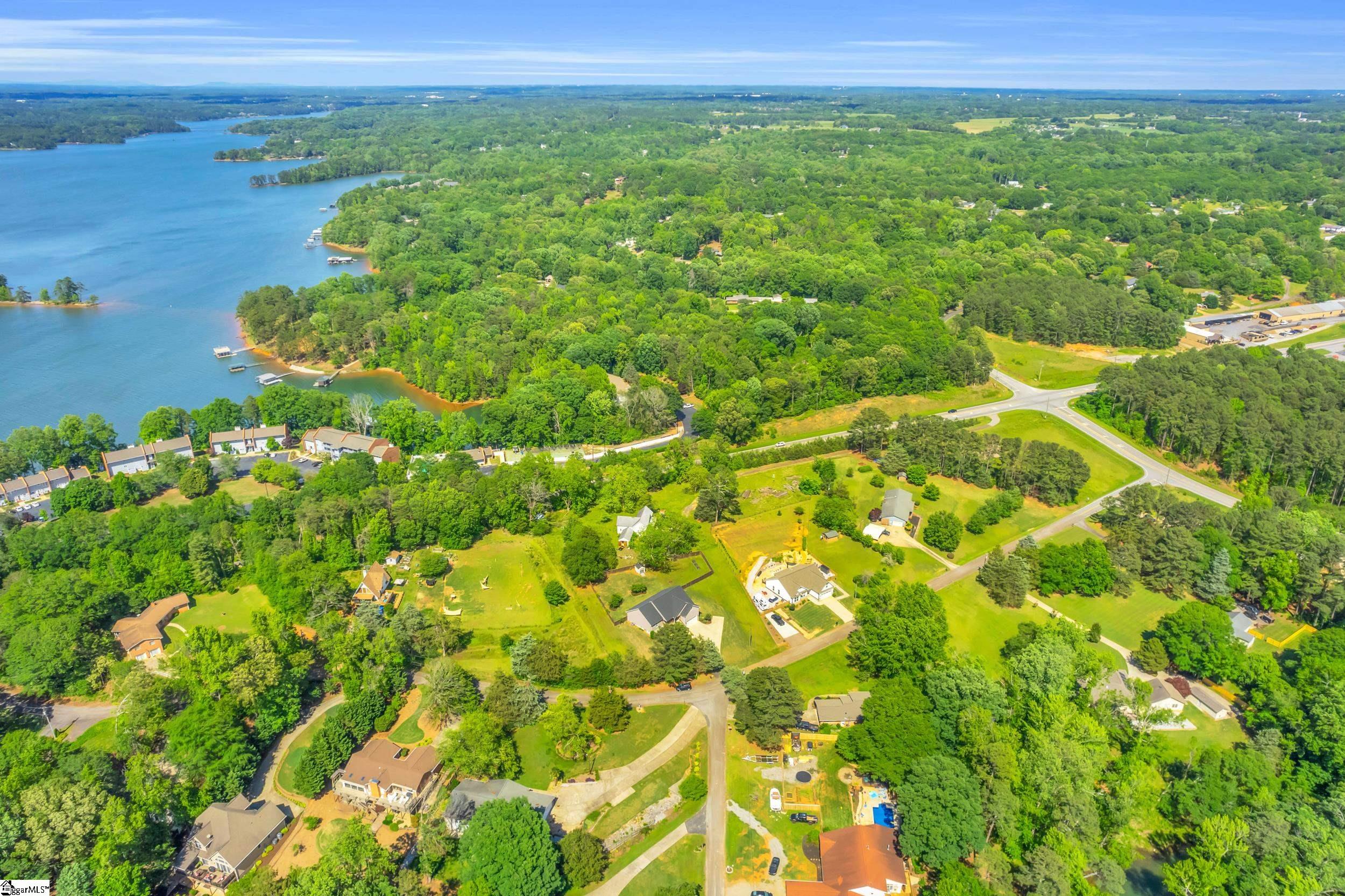 130 Windjammer Way Anderson, SC 29626