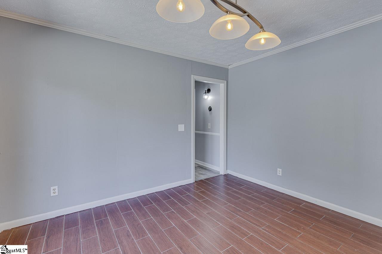 422 Rangeview Circle Greenville, SC 29617