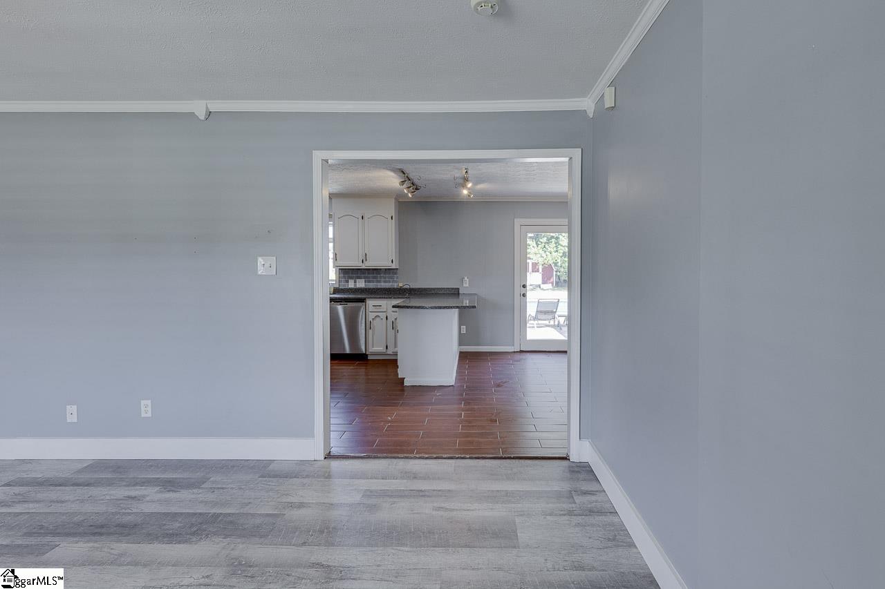 422 Rangeview Circle Greenville, SC 29617
