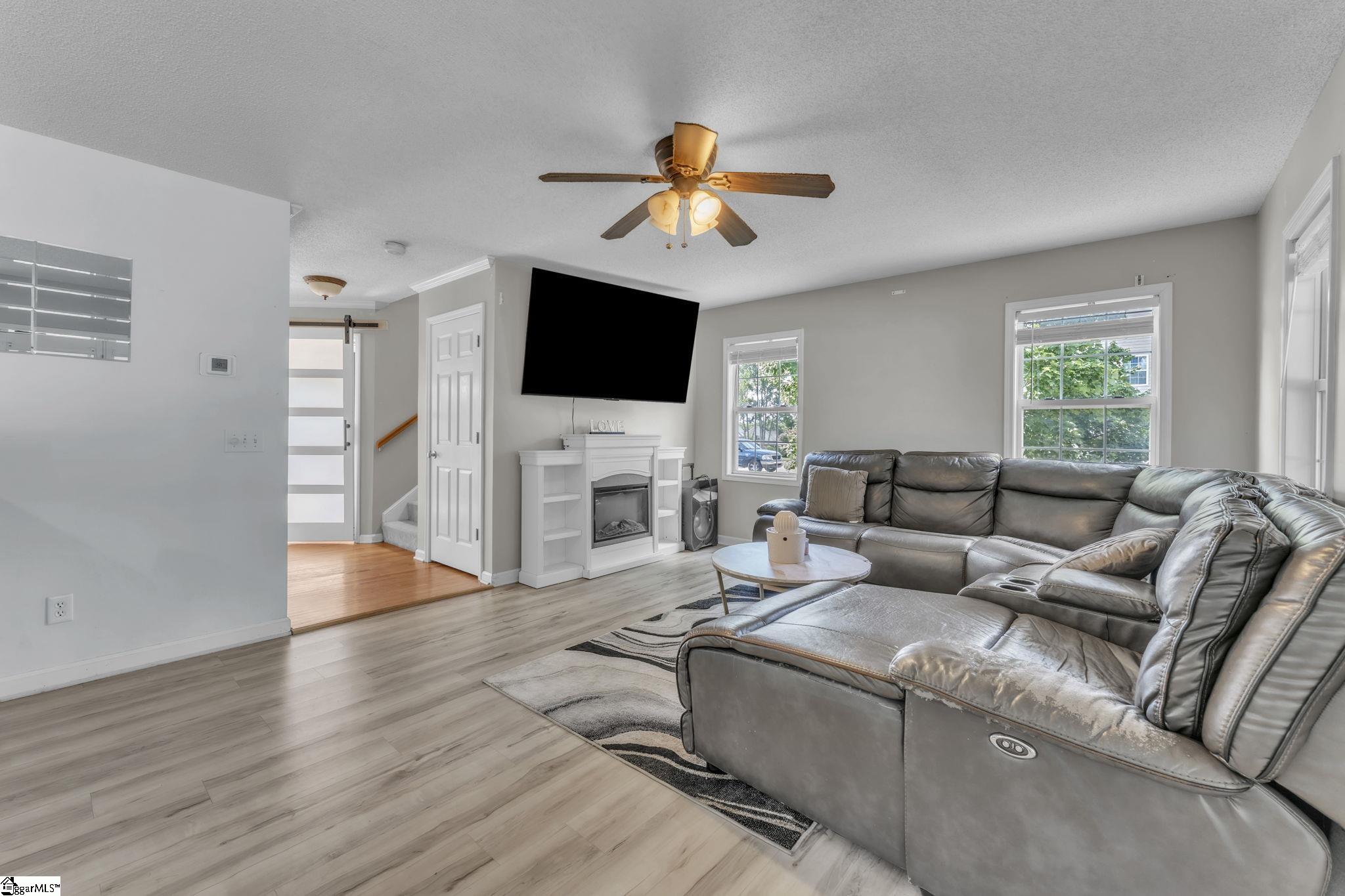 102 Country Garden Lane Anderson, SC 29626-5285