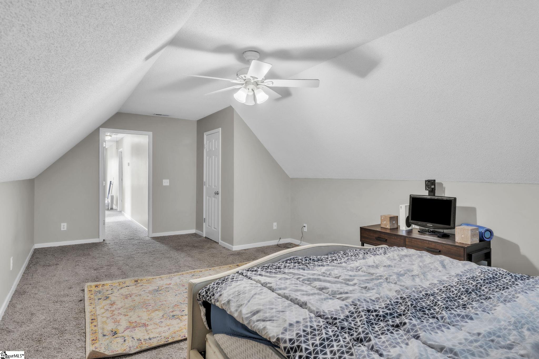 102 Country Garden Lane Anderson, SC 29626-5285