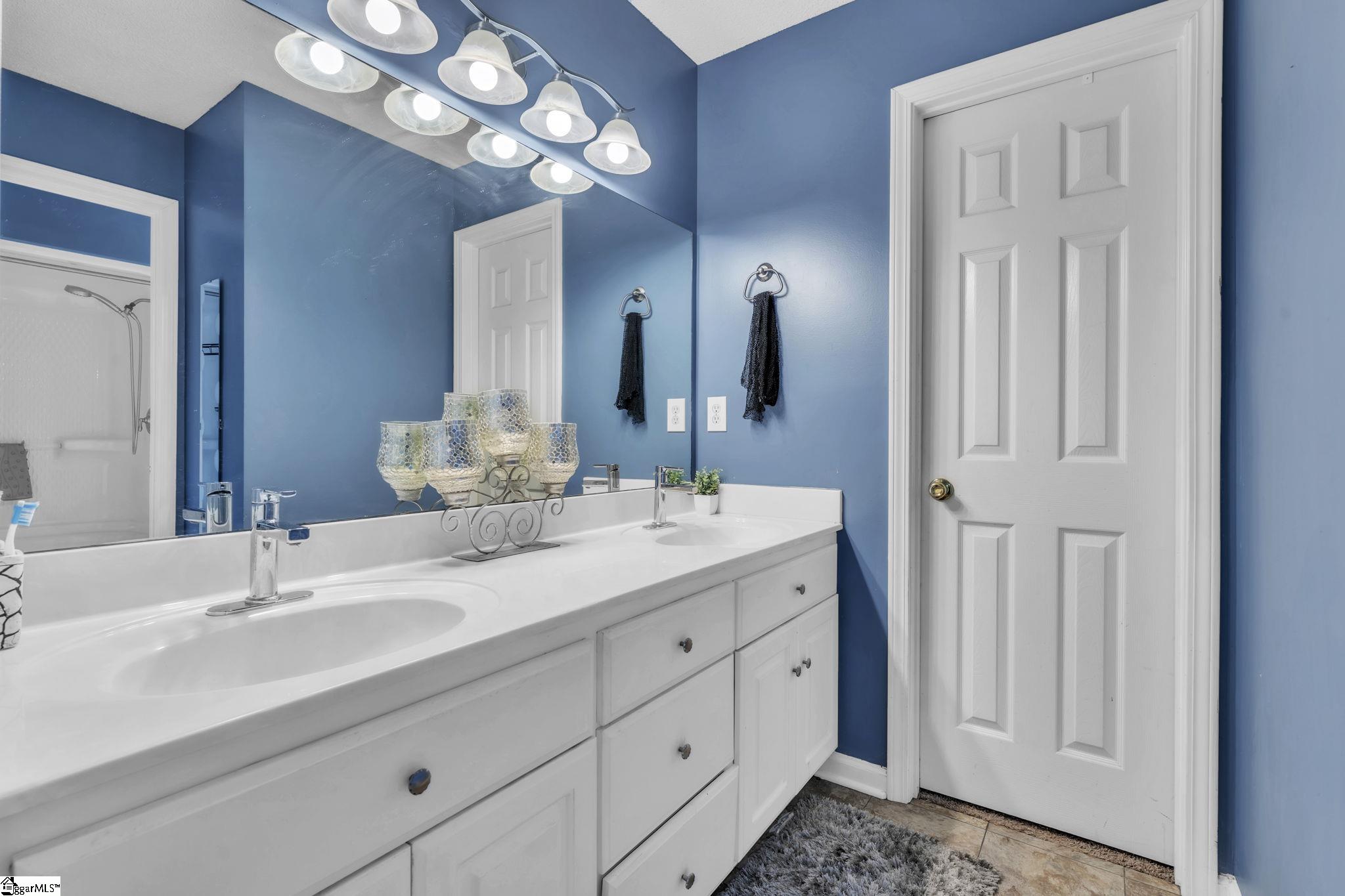 102 Country Garden Lane Anderson, SC 29626-5285