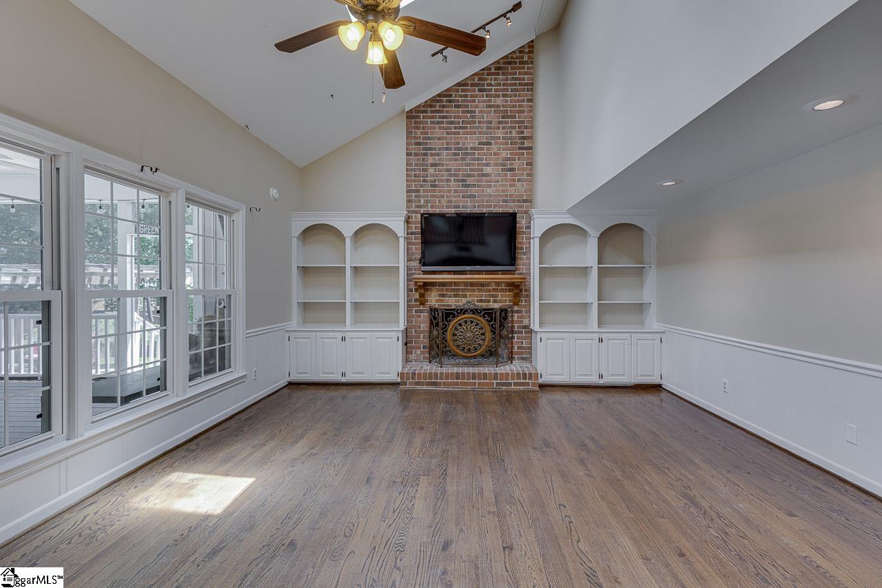 704 E Silverleaf Street Greer, SC 29650