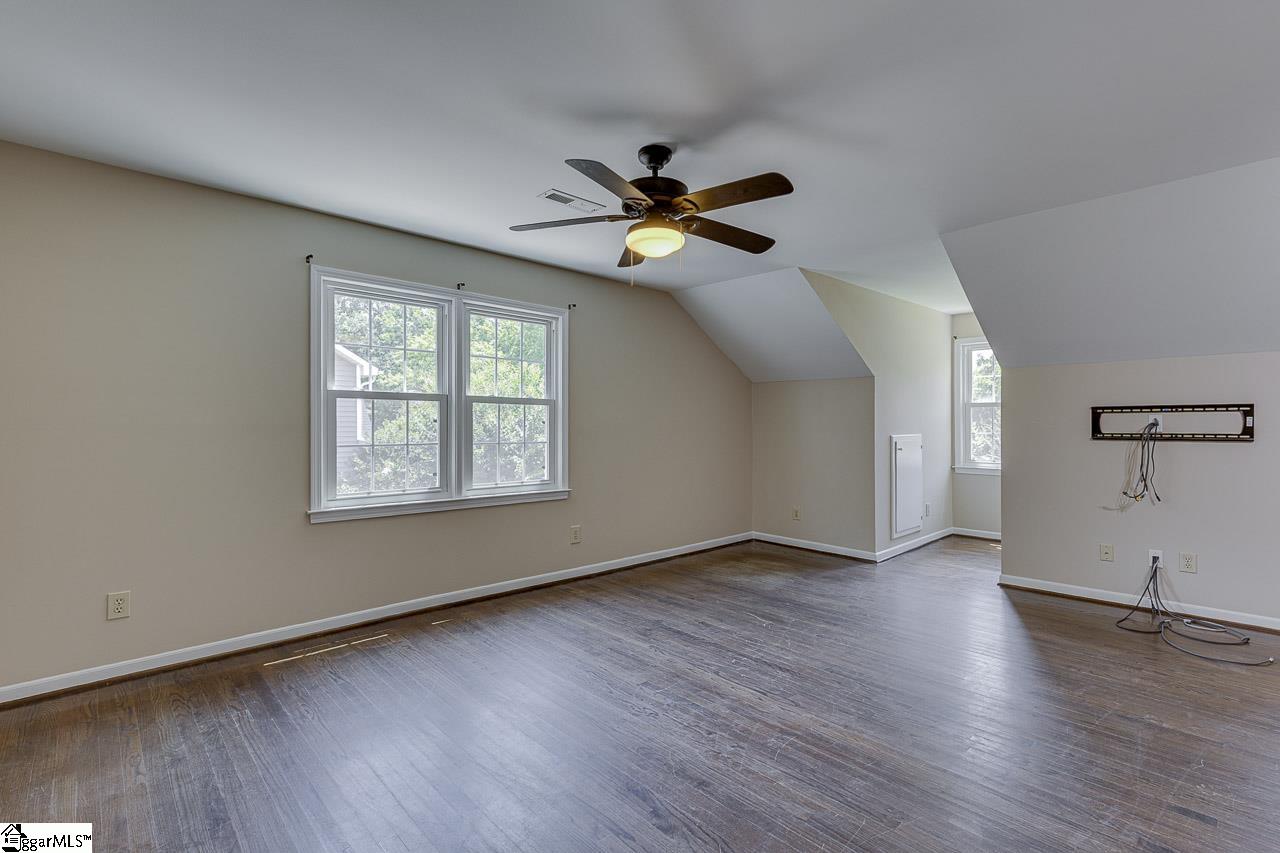 704 E Silverleaf Street Greer, SC 29650