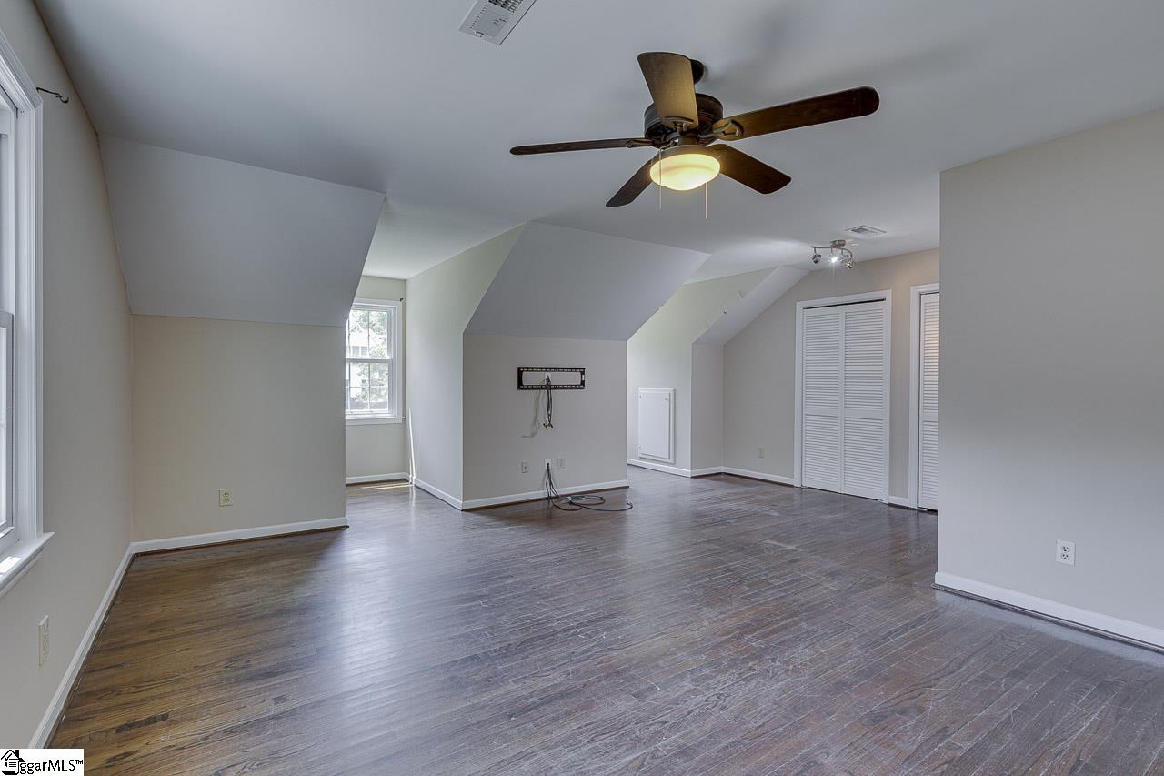 704 E Silverleaf Street Greer, SC 29650