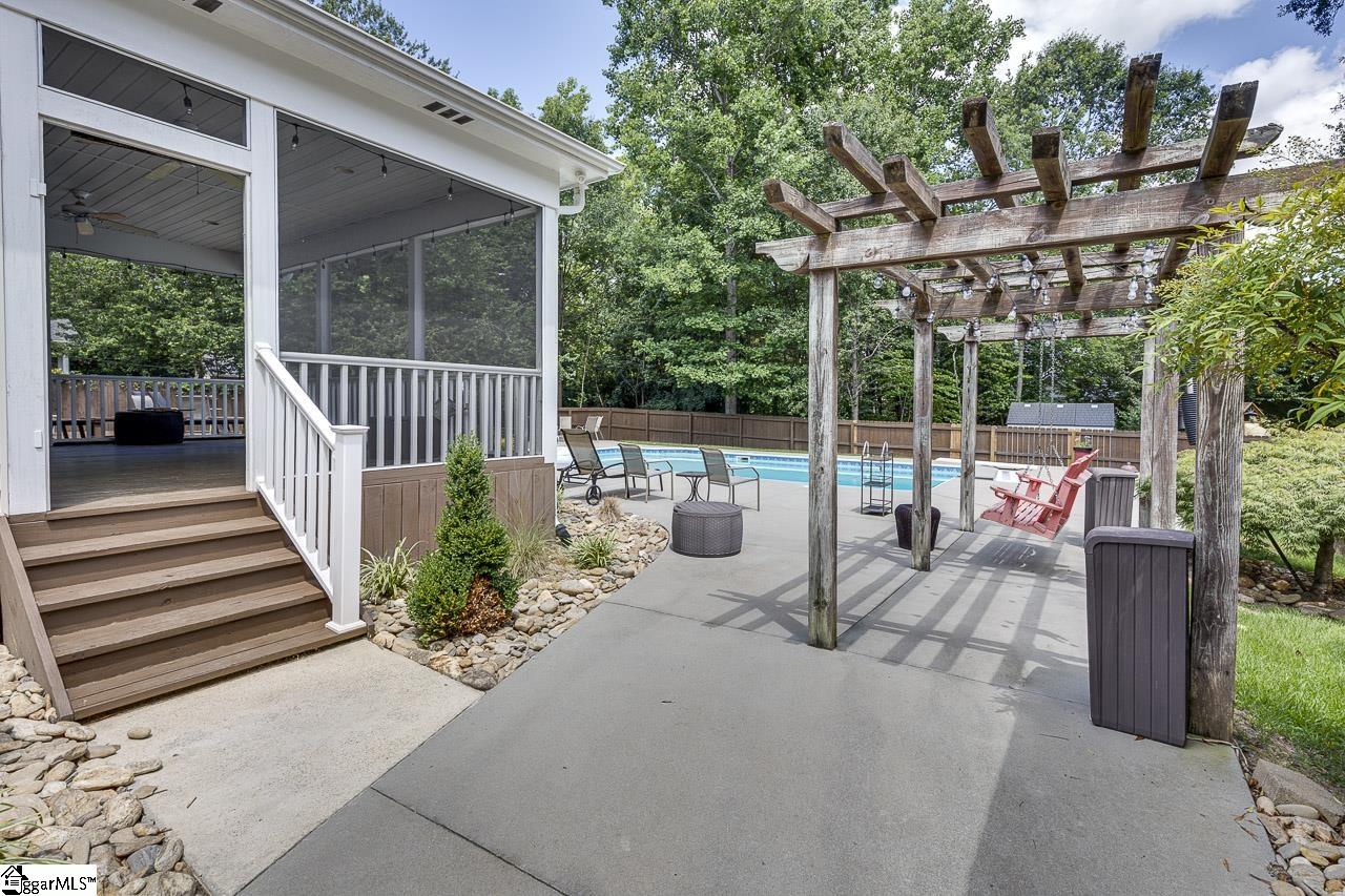 704 E Silverleaf Street Greer, SC 29650