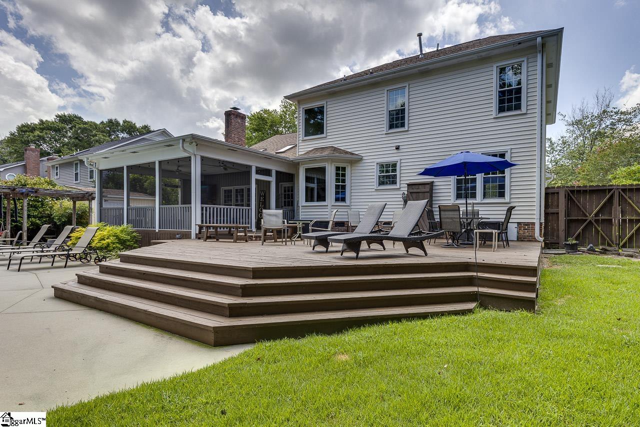 704 E Silverleaf Street Greer, SC 29650