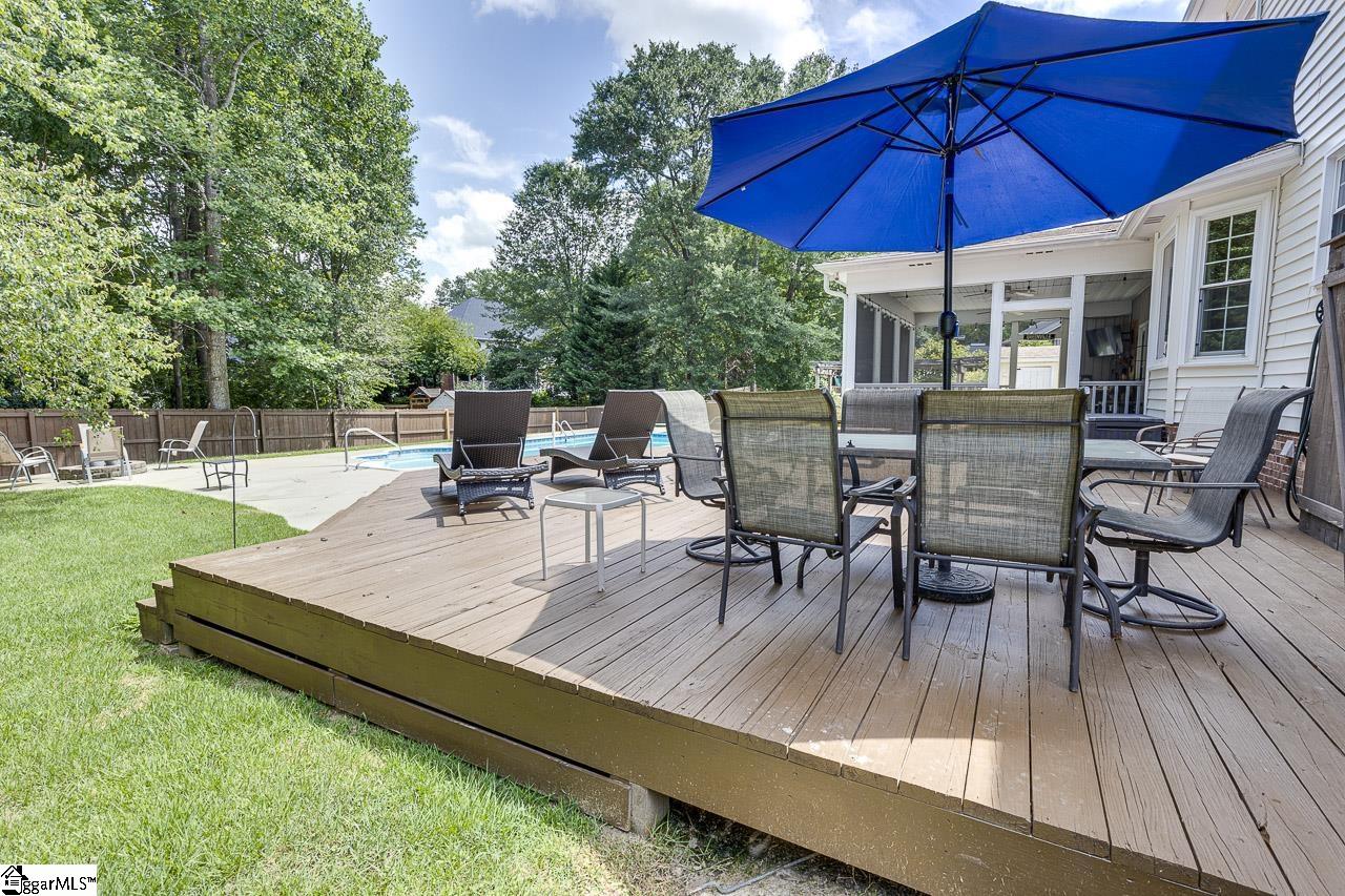 704 E Silverleaf Street Greer, SC 29650