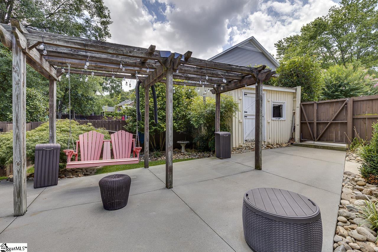 704 E Silverleaf Street Greer, SC 29650