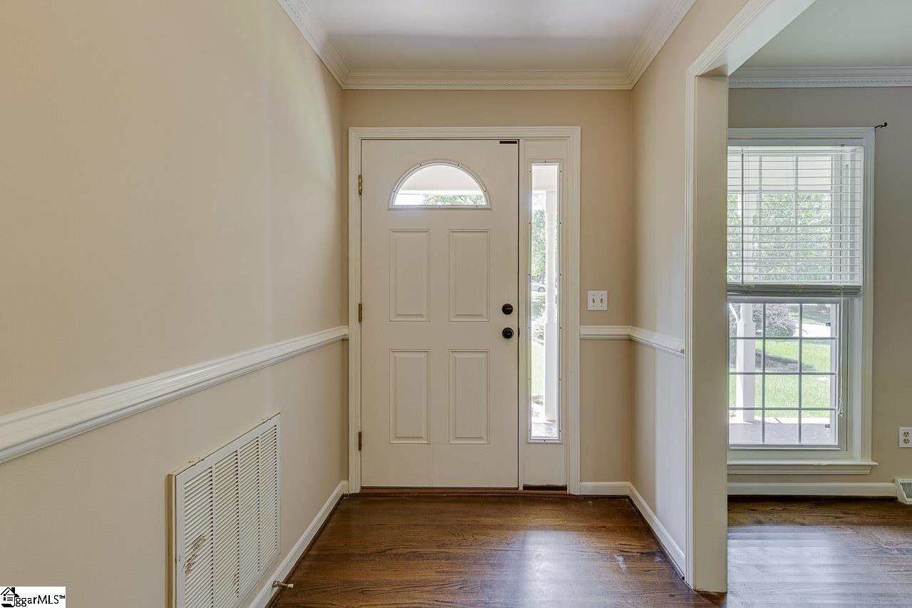 704 E Silverleaf Street Greer, SC 29650