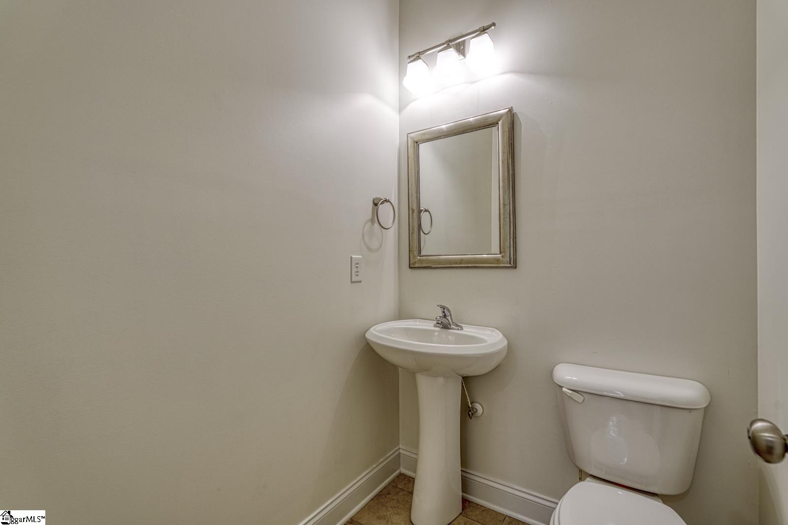 173 Colfax Drive Boiling Springs, SC 29316