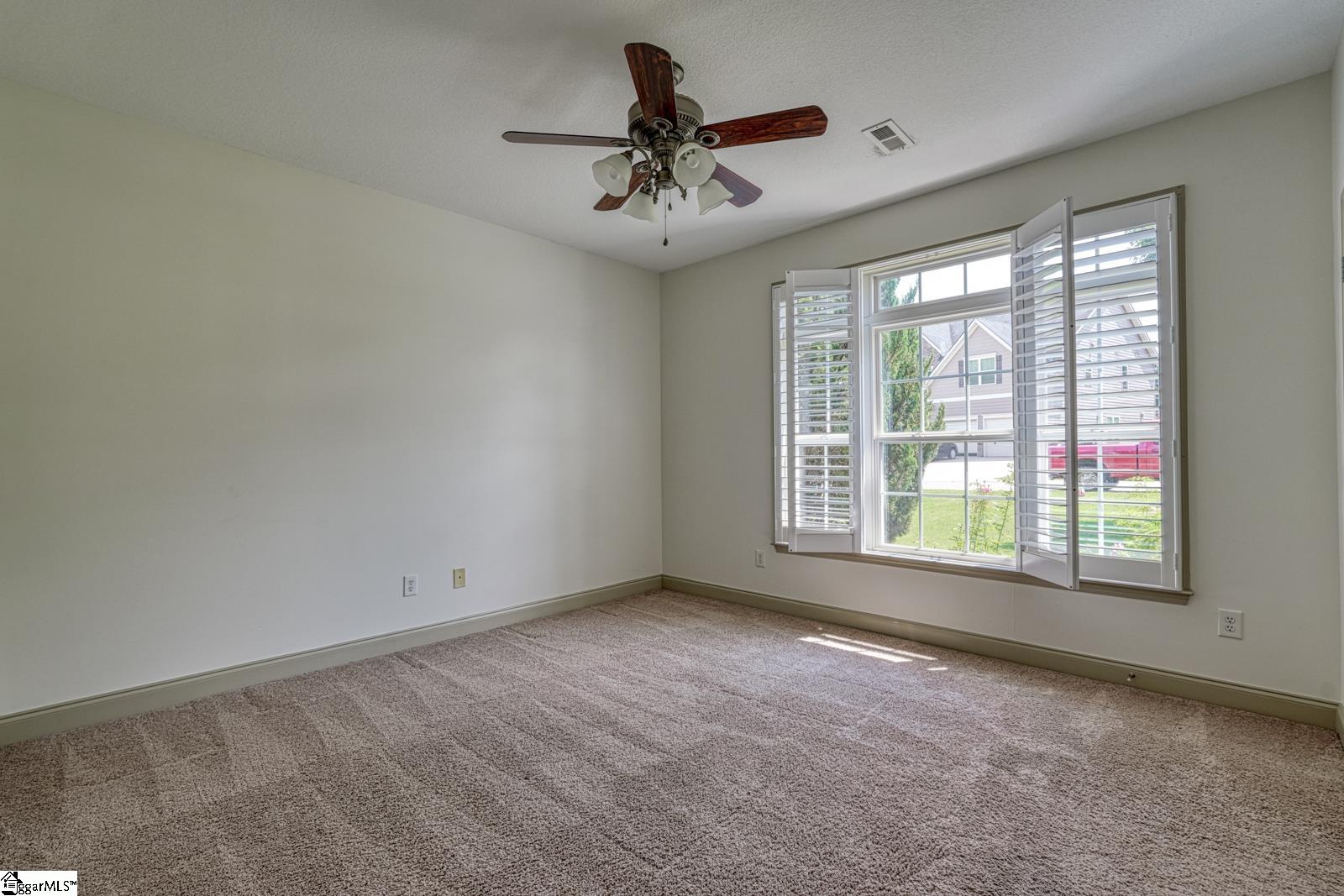173 Colfax Drive Boiling Springs, SC 29316