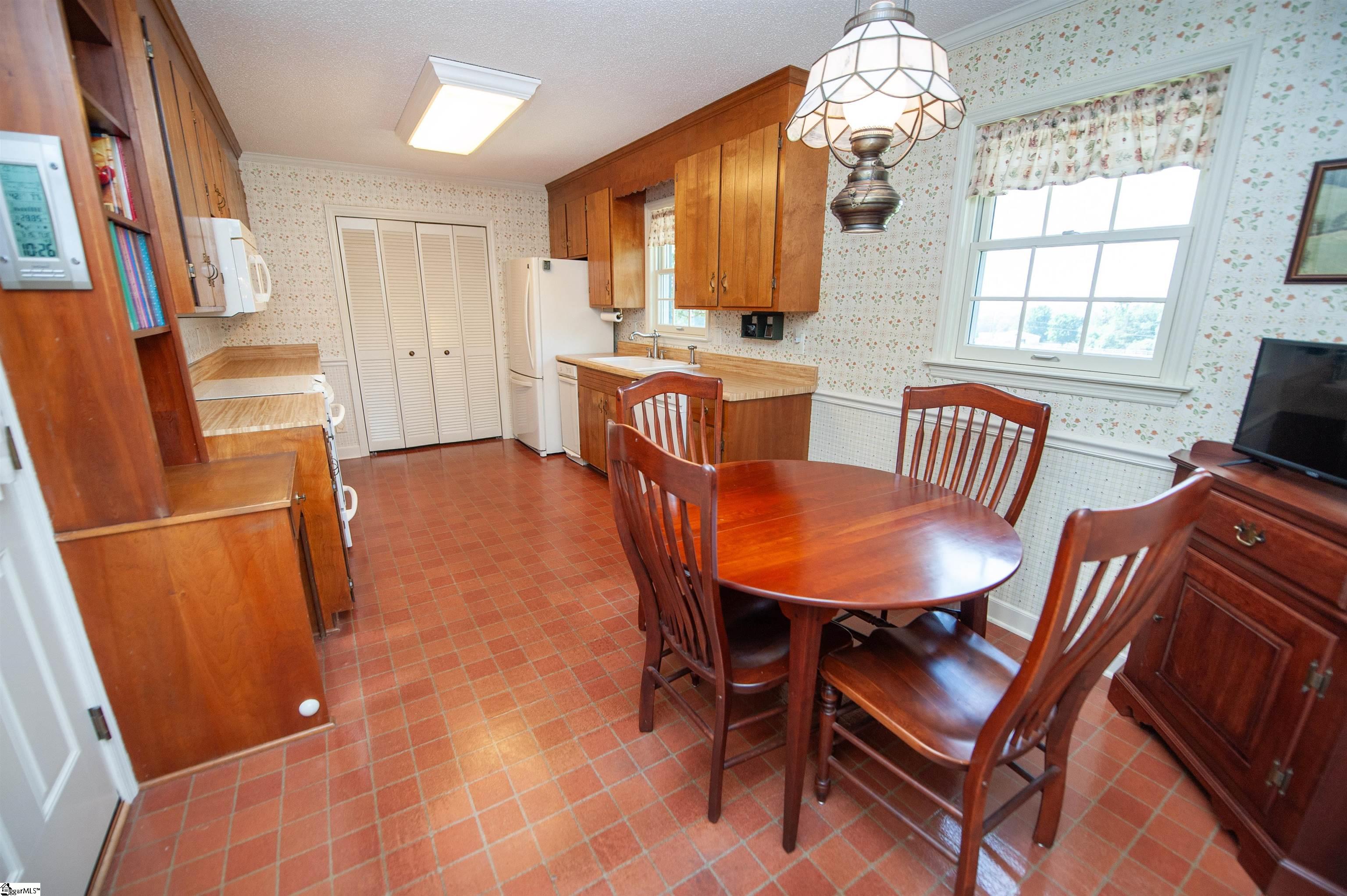 312 Lister Road Landrum, SC 29356-8714
