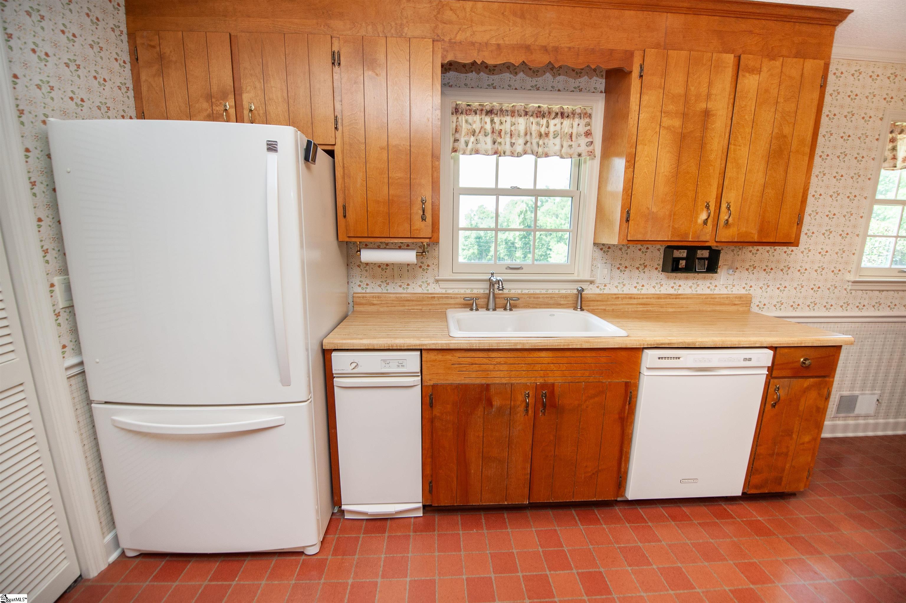 312 Lister Road Landrum, SC 29356-8714