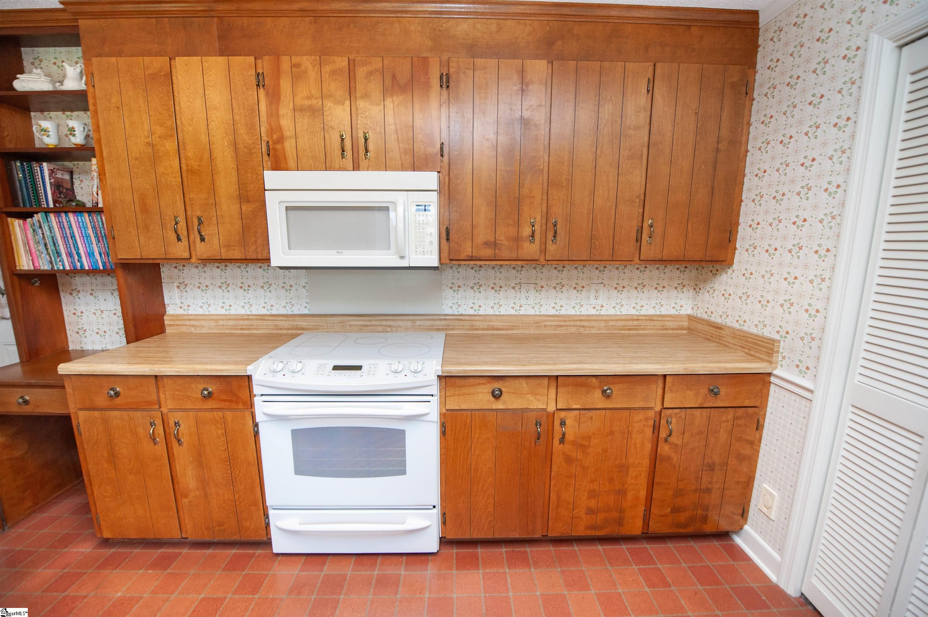 312 Lister Road Landrum, SC 29356-8714