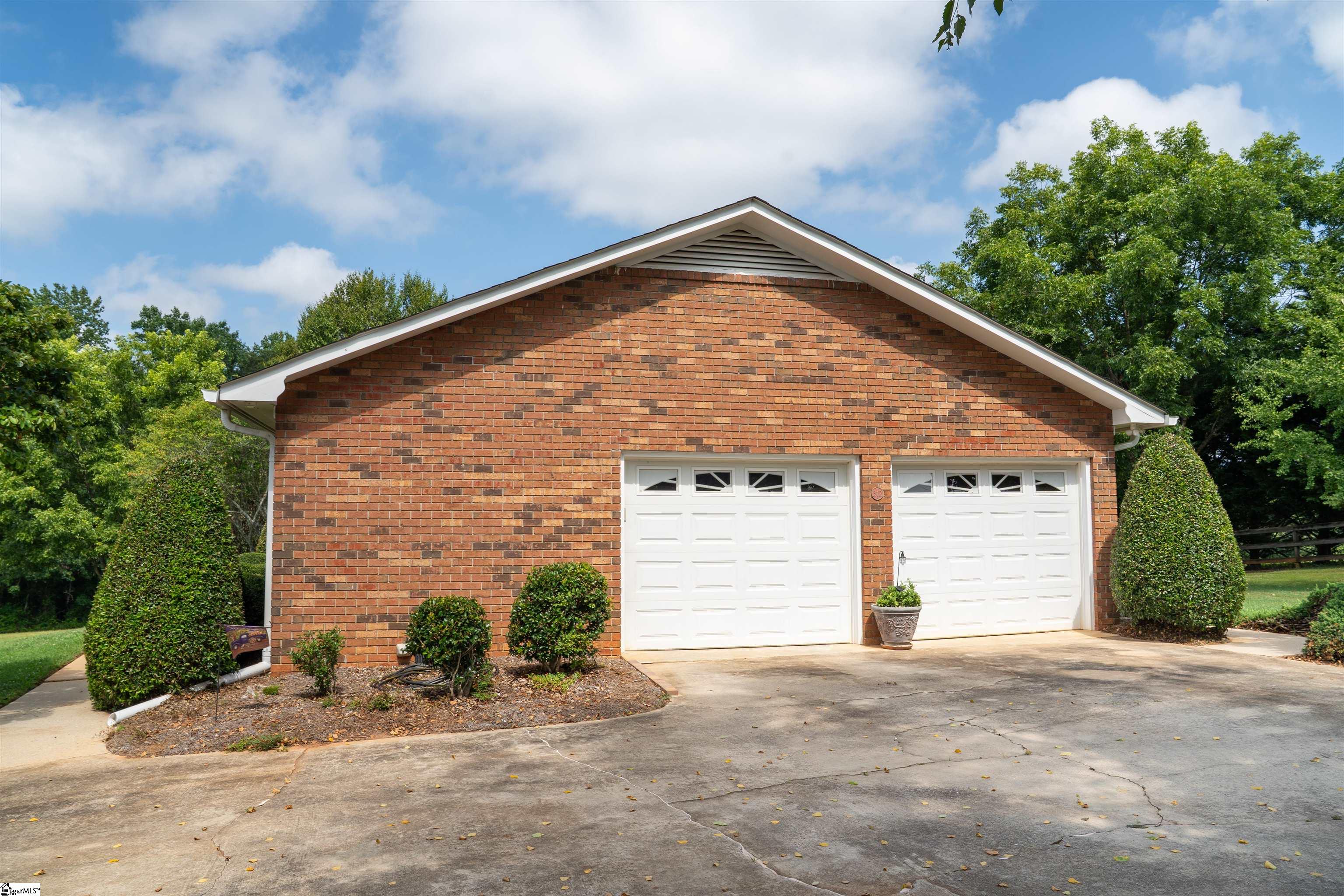 312 Lister Road Landrum, SC 29356-8714
