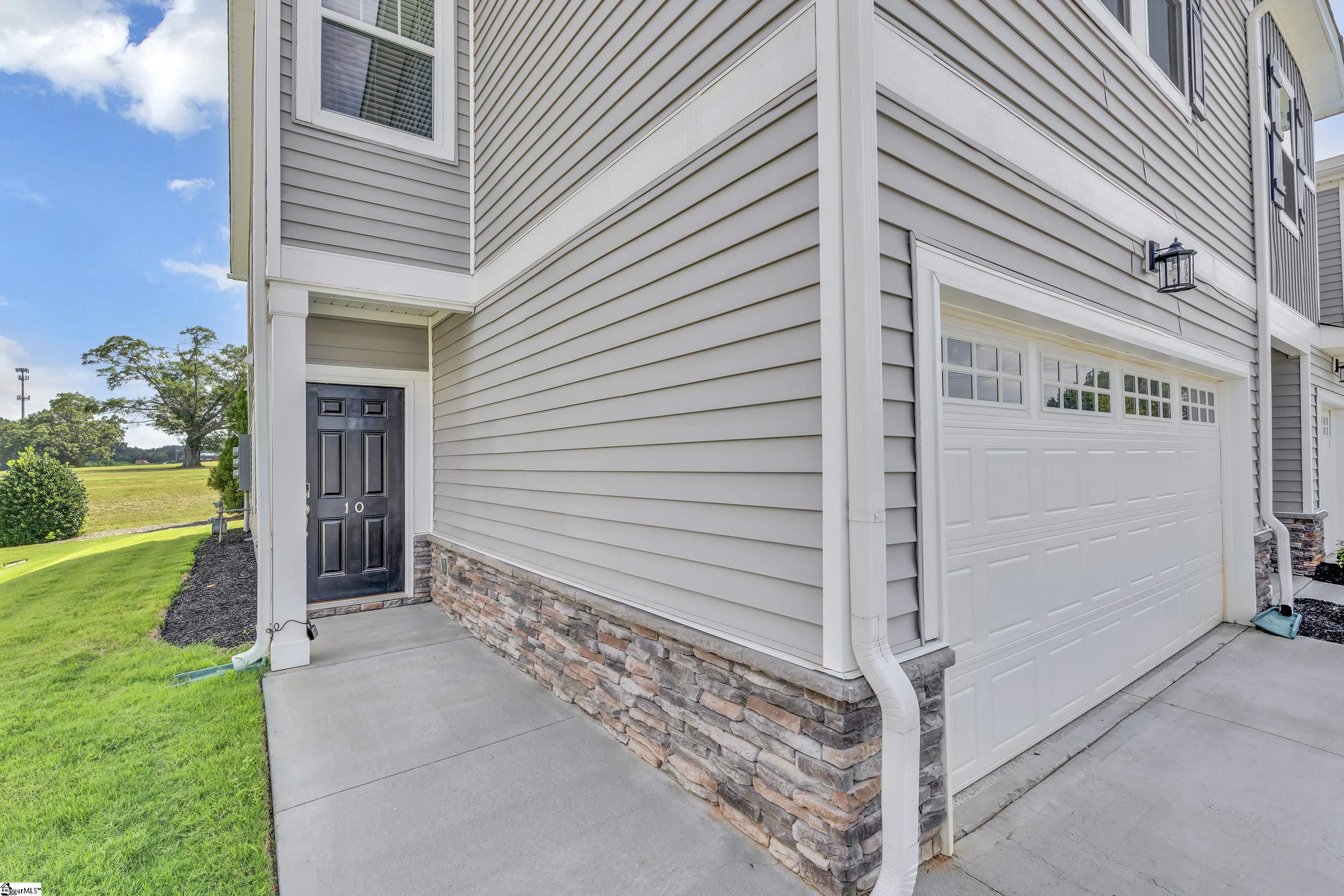 10 Outback Drive Greer, SC 29650
