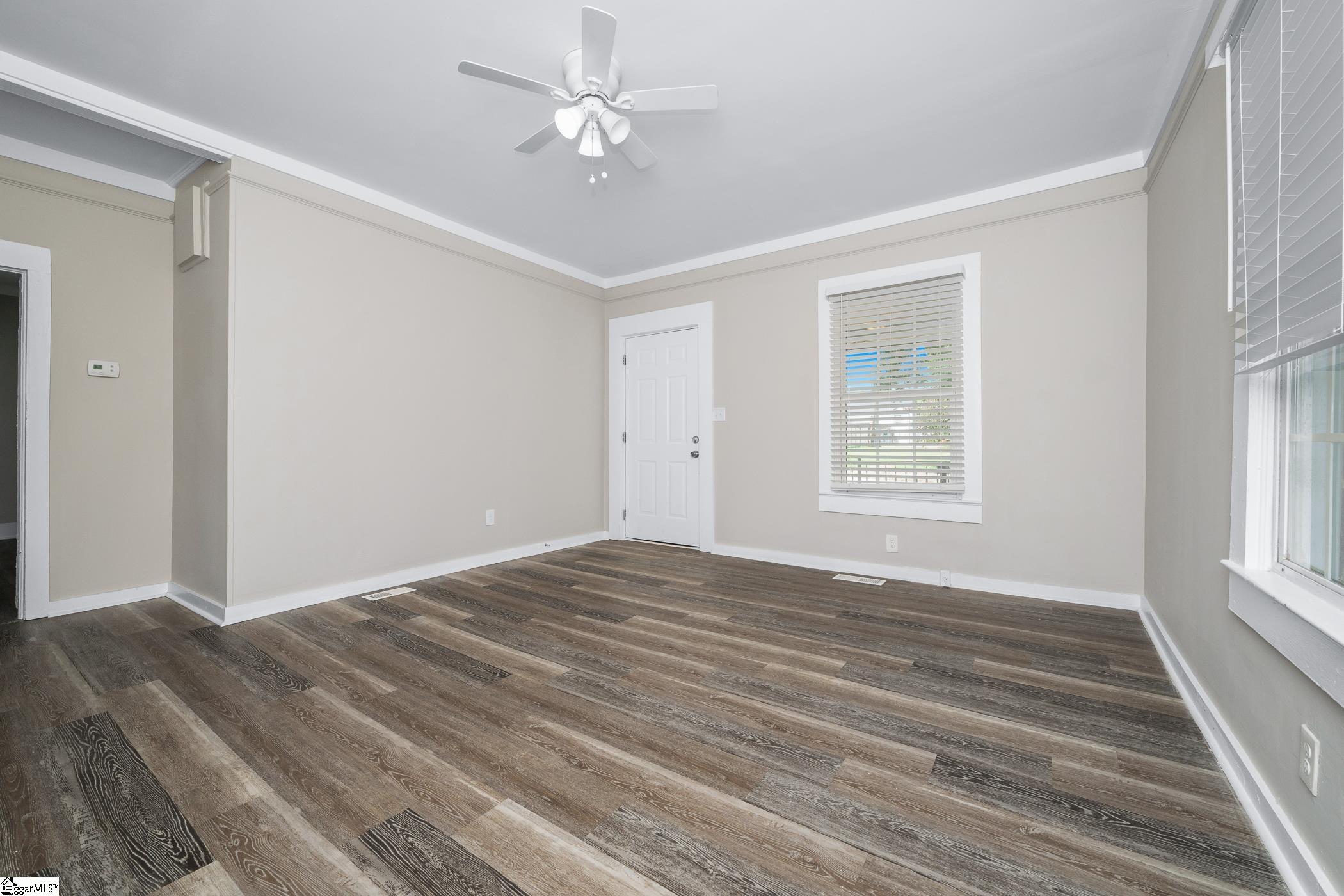 24 2nd Avenue Greenville, SC 29609