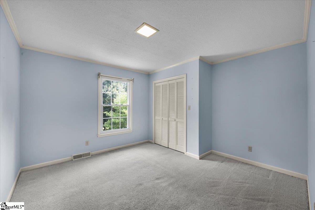 12 Lantern Drive Greer, SC 29651