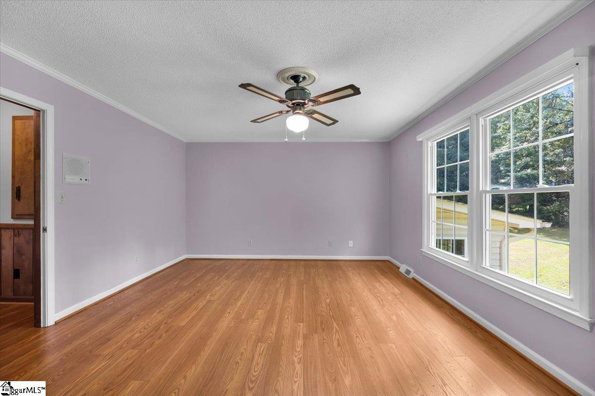 12 Lantern Drive Greer, SC 29651