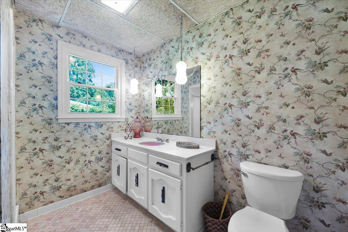 12 Lantern Drive Greer, SC 29651
