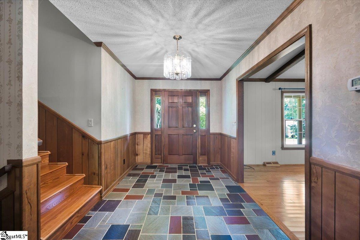 12 Lantern Drive Greer, SC 29651