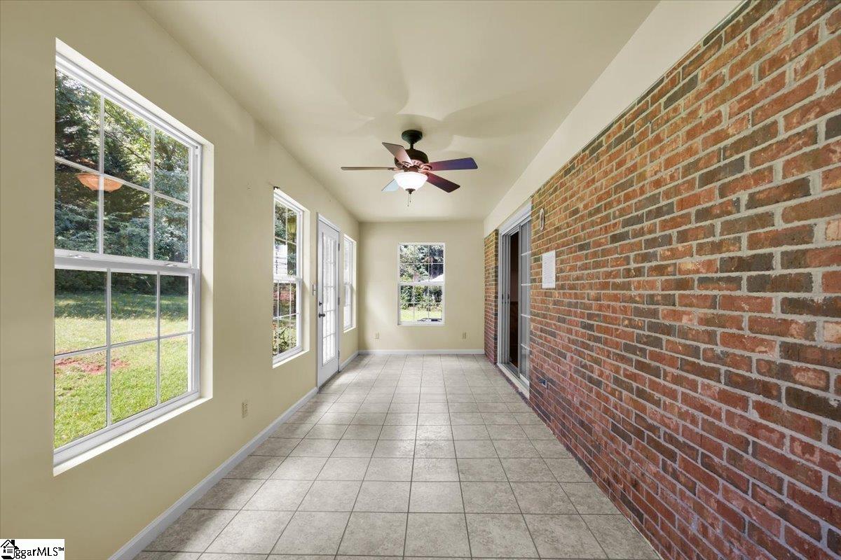 12 Lantern Drive Greer, SC 29651