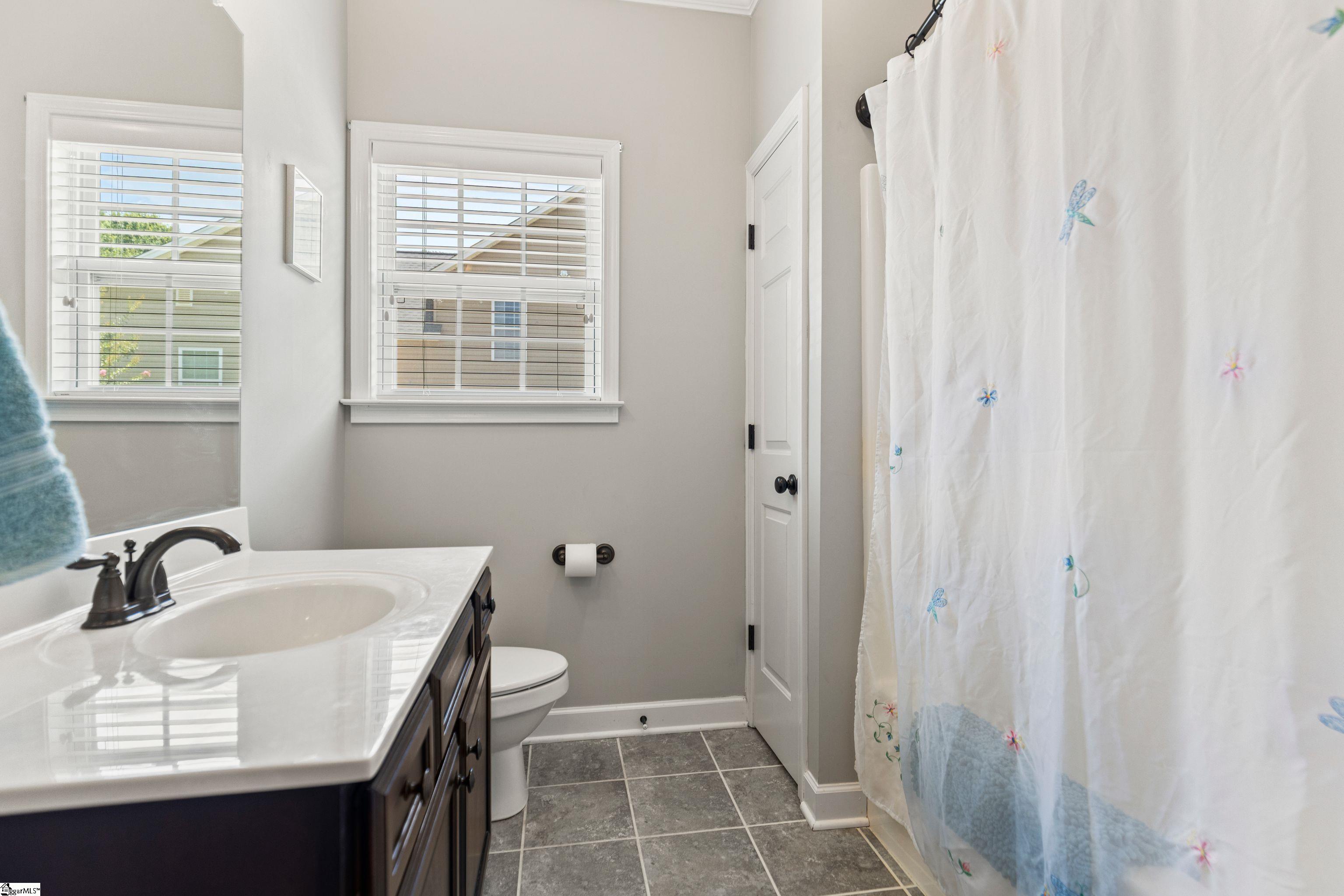 513 Saddlebred Drive Pelzer, SC 29669