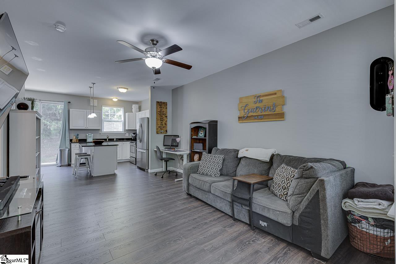 93 Huntress Drive Greer, SC 29651