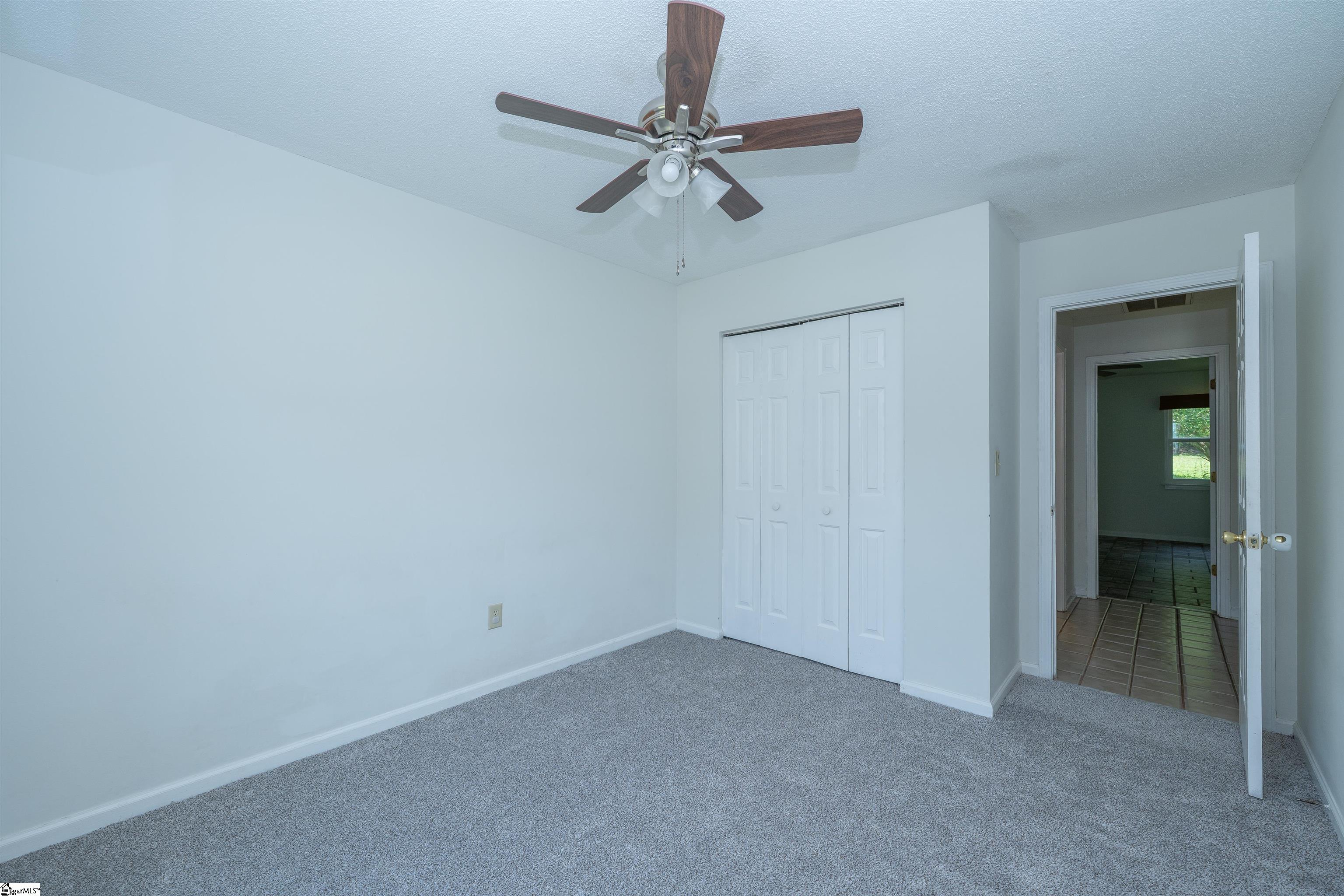 7 E Long Creek Court Simpsonville, SC 29680
