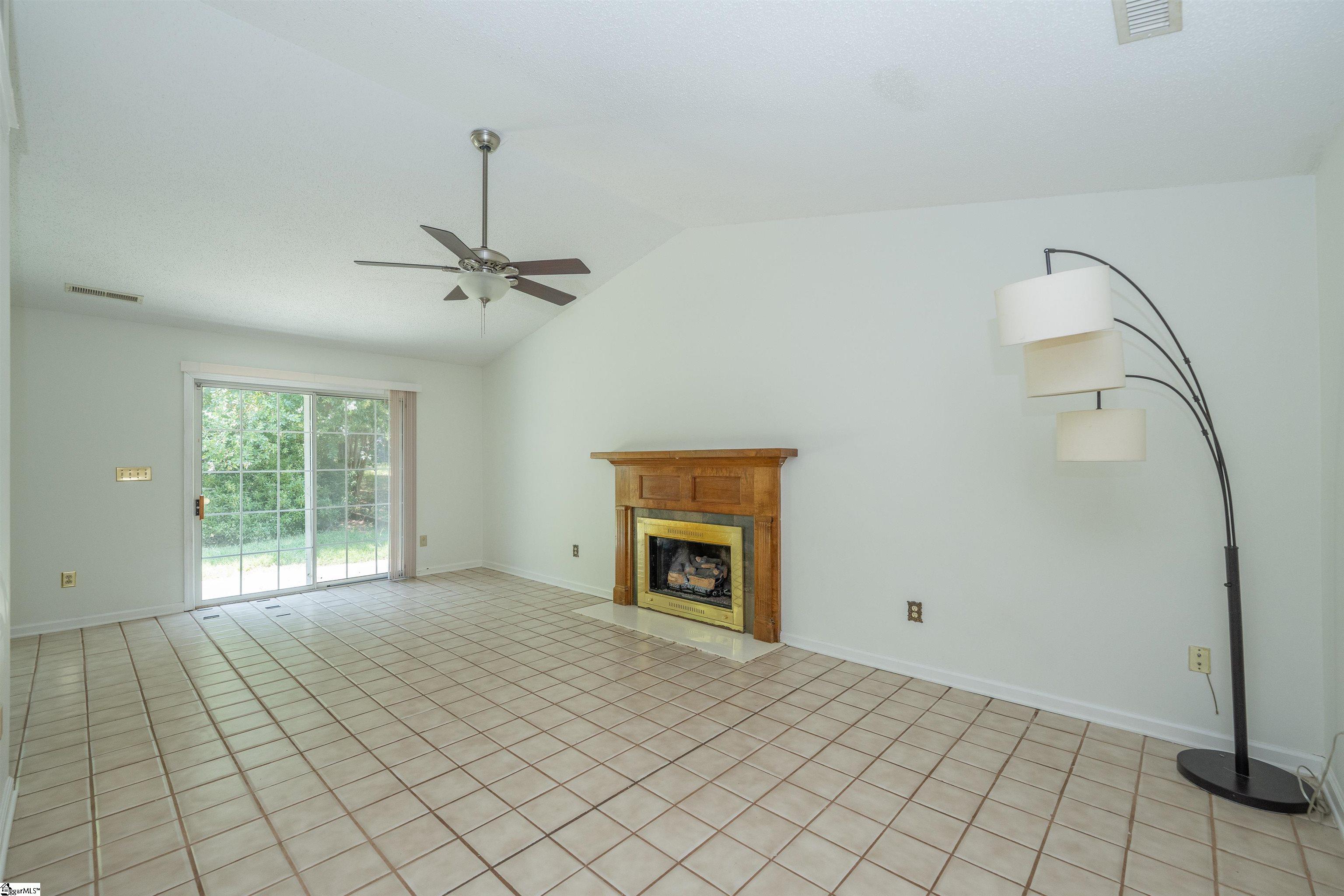 7 E Long Creek Court Simpsonville, SC 29680