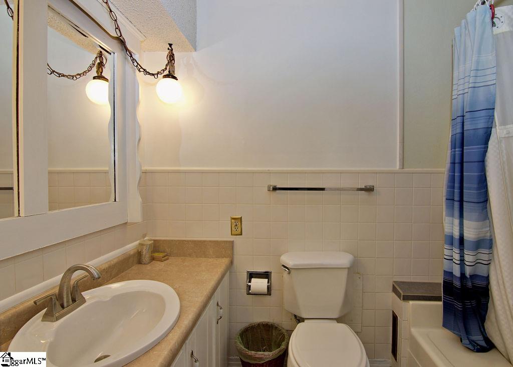 102 Julian Court Easley, SC 29642