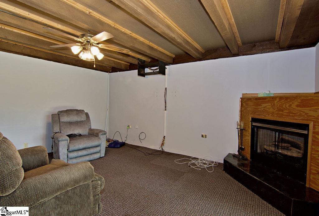 102 Julian Court Easley, SC 29642