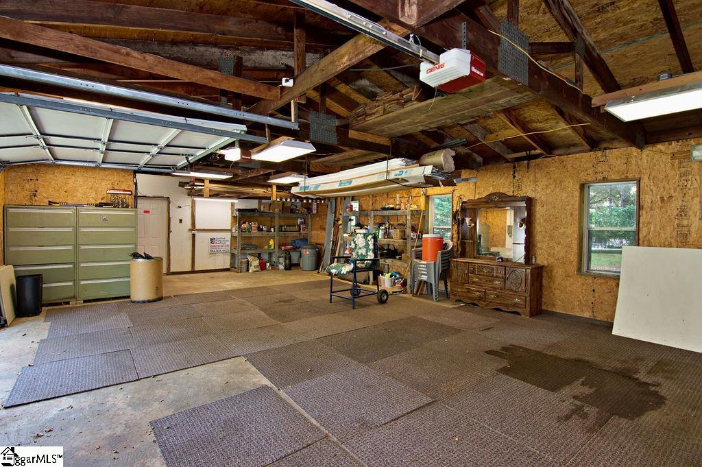 102 Julian Court Easley, SC 29642