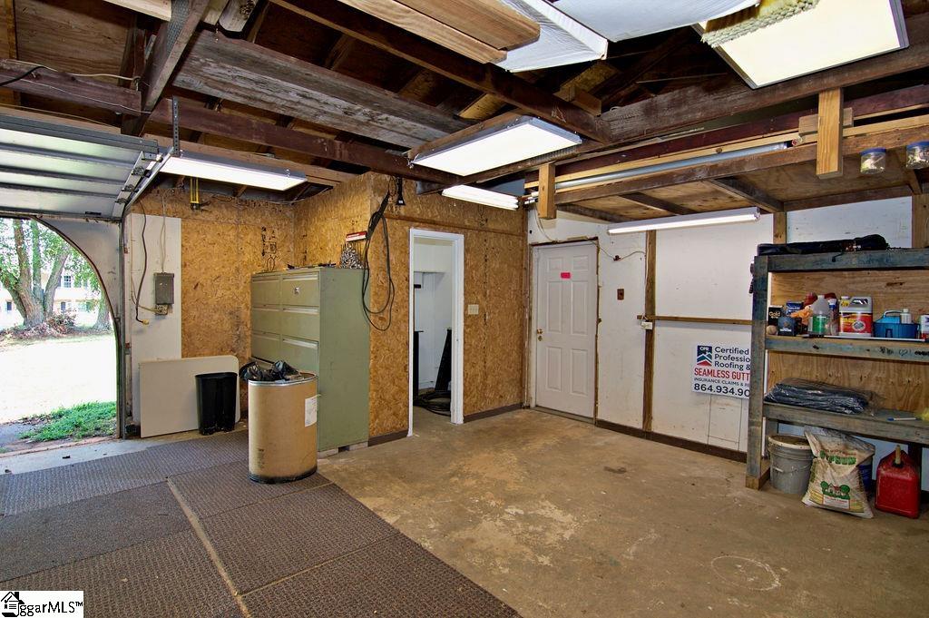 102 Julian Court Easley, SC 29642