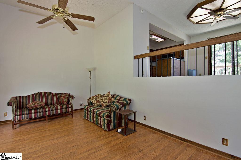 102 Julian Court Easley, SC 29642