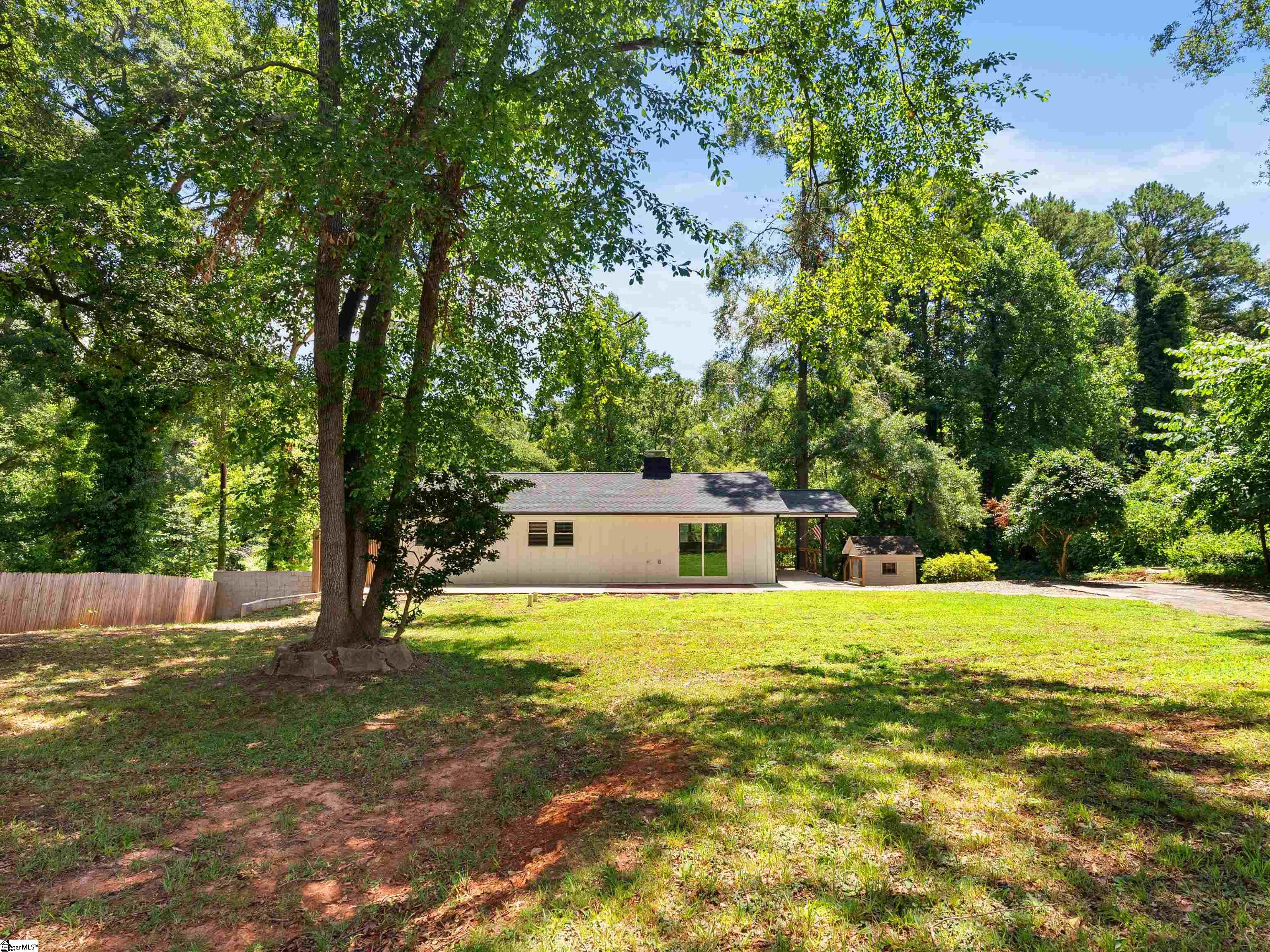616 Overhill Circle Spartanburg, SC 29303