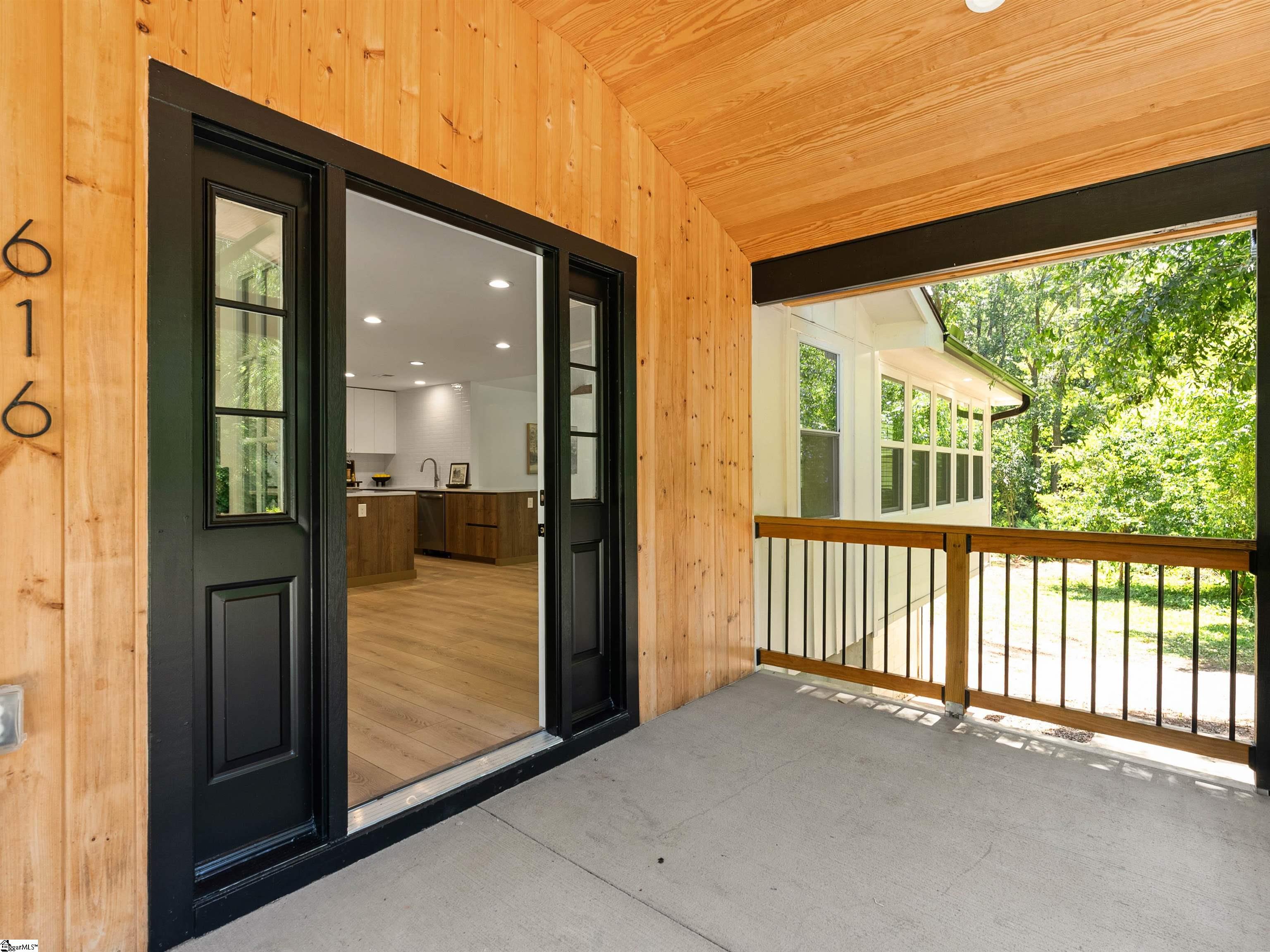 616 Overhill Circle Spartanburg, SC 29303