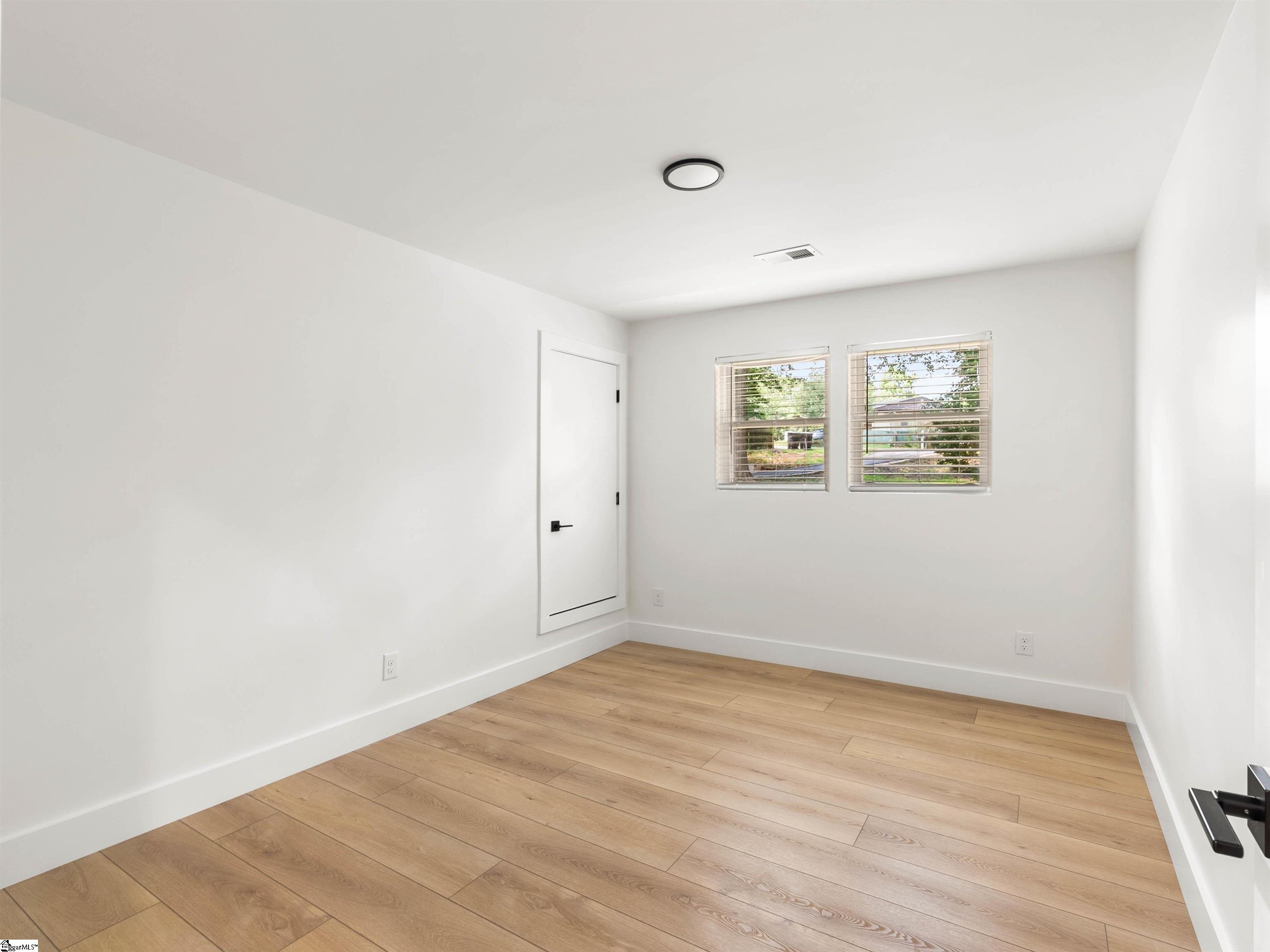 616 Overhill Circle Spartanburg, SC 29303
