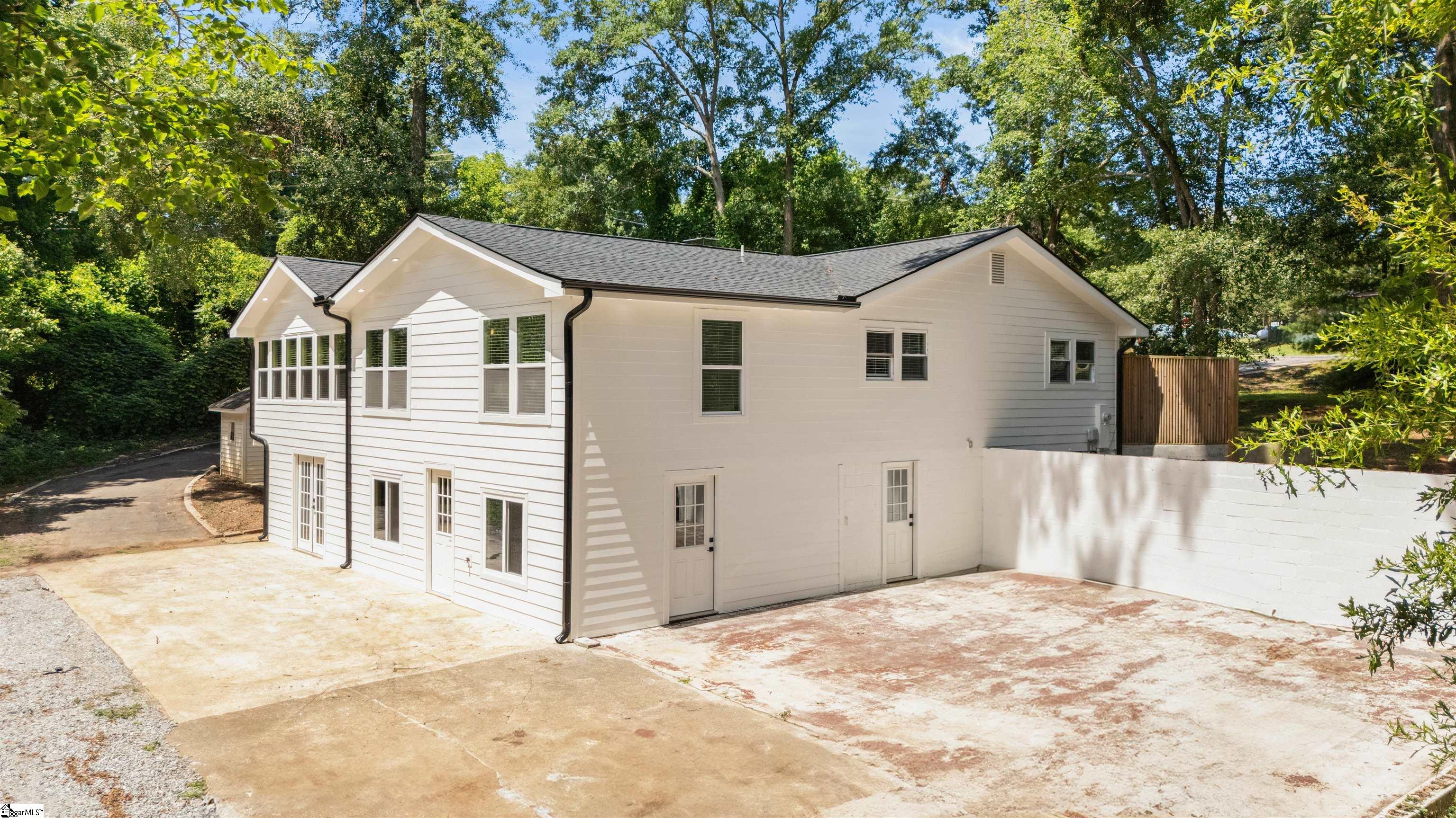 616 Overhill Circle Spartanburg, SC 29303