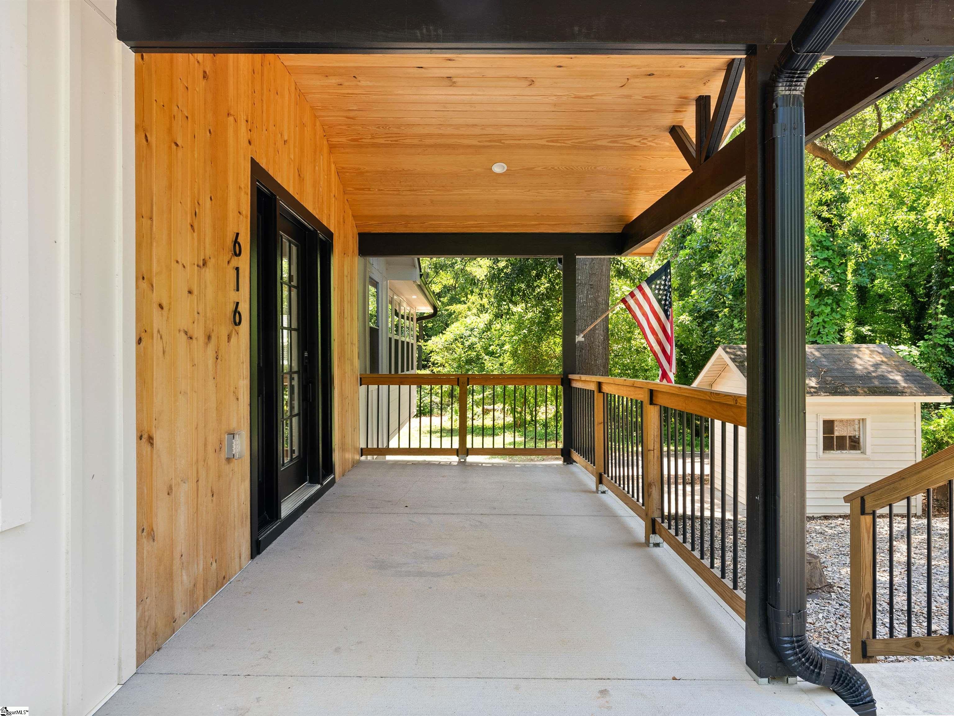 616 Overhill Circle Spartanburg, SC 29303
