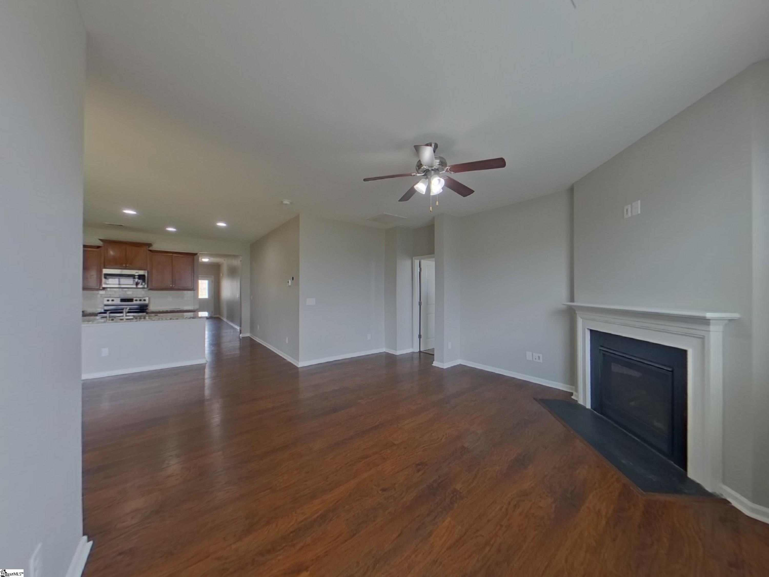 312 New Spring Lane Boiling Springs, SC 29316-9104